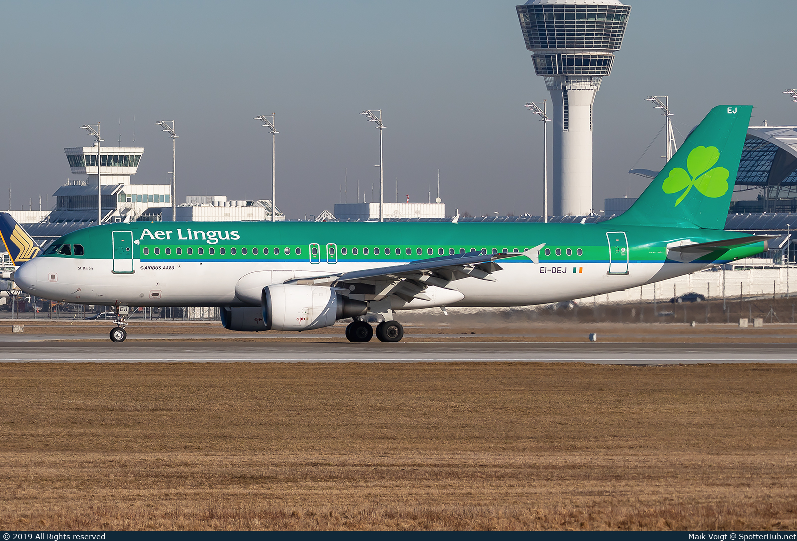 Photo of EI-DEJ - Airbus A320-214 operated by Aer Lingus