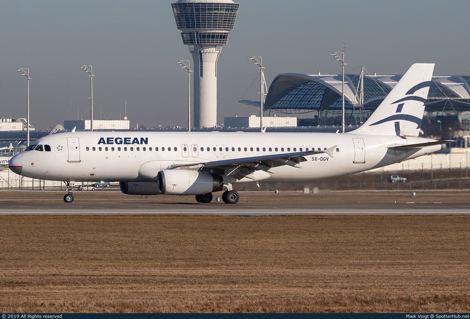 Photo of SX-DGV - Airbus A320-232 operated by Aegean Airlines