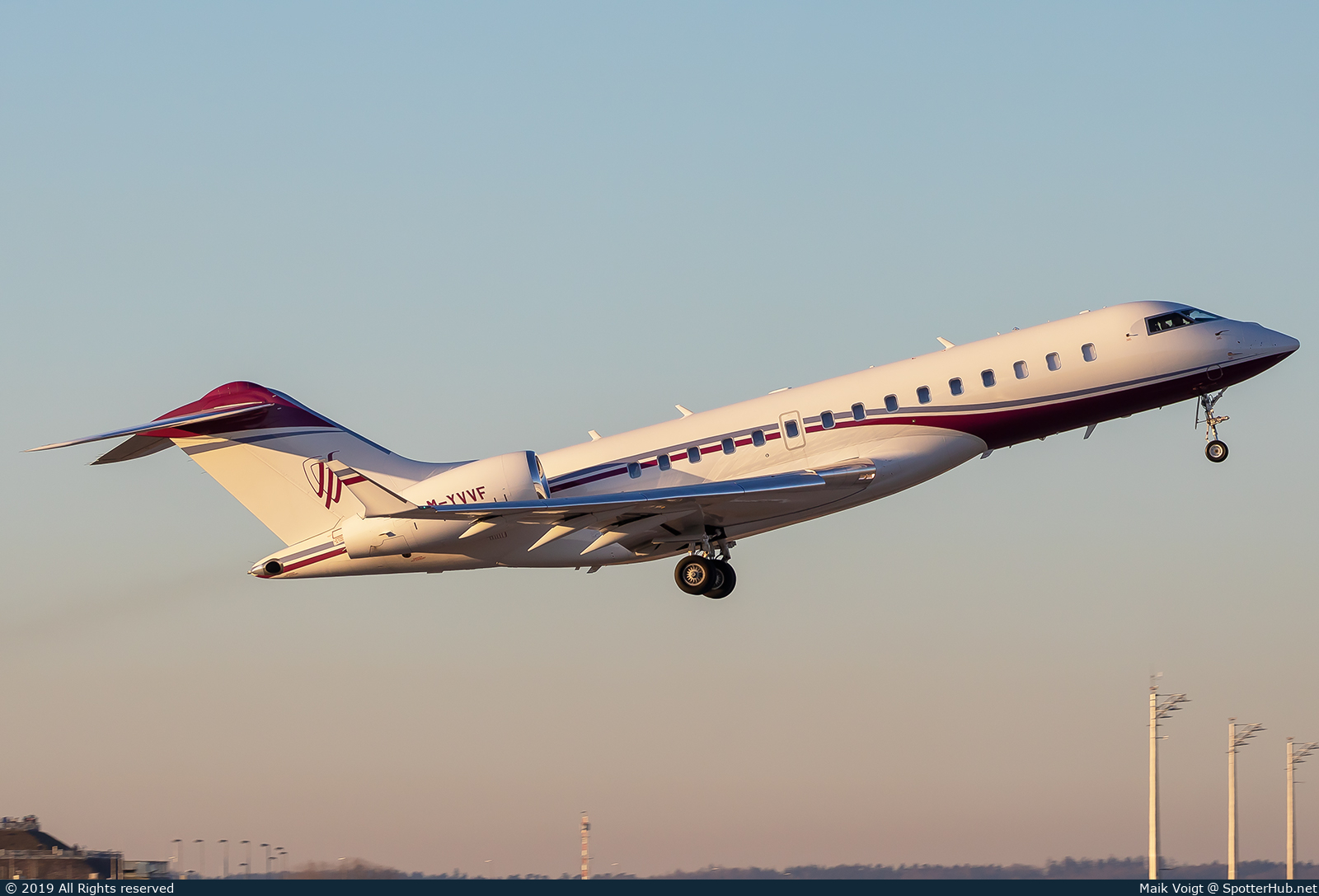 Photo of M-YVVF - Bombardier Global 6000 operated by Lightstar Aviation
