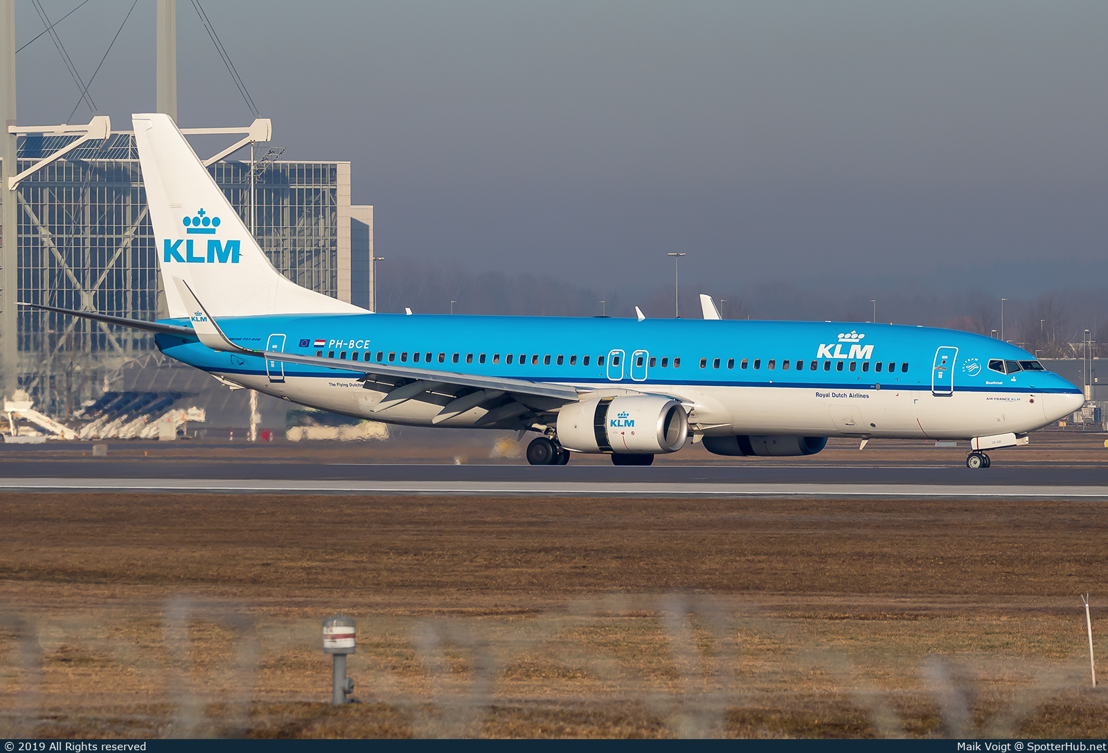 Photo of PH-BCE - Boeing 737-8K2 operated by KLM Royal Dutch Airlines