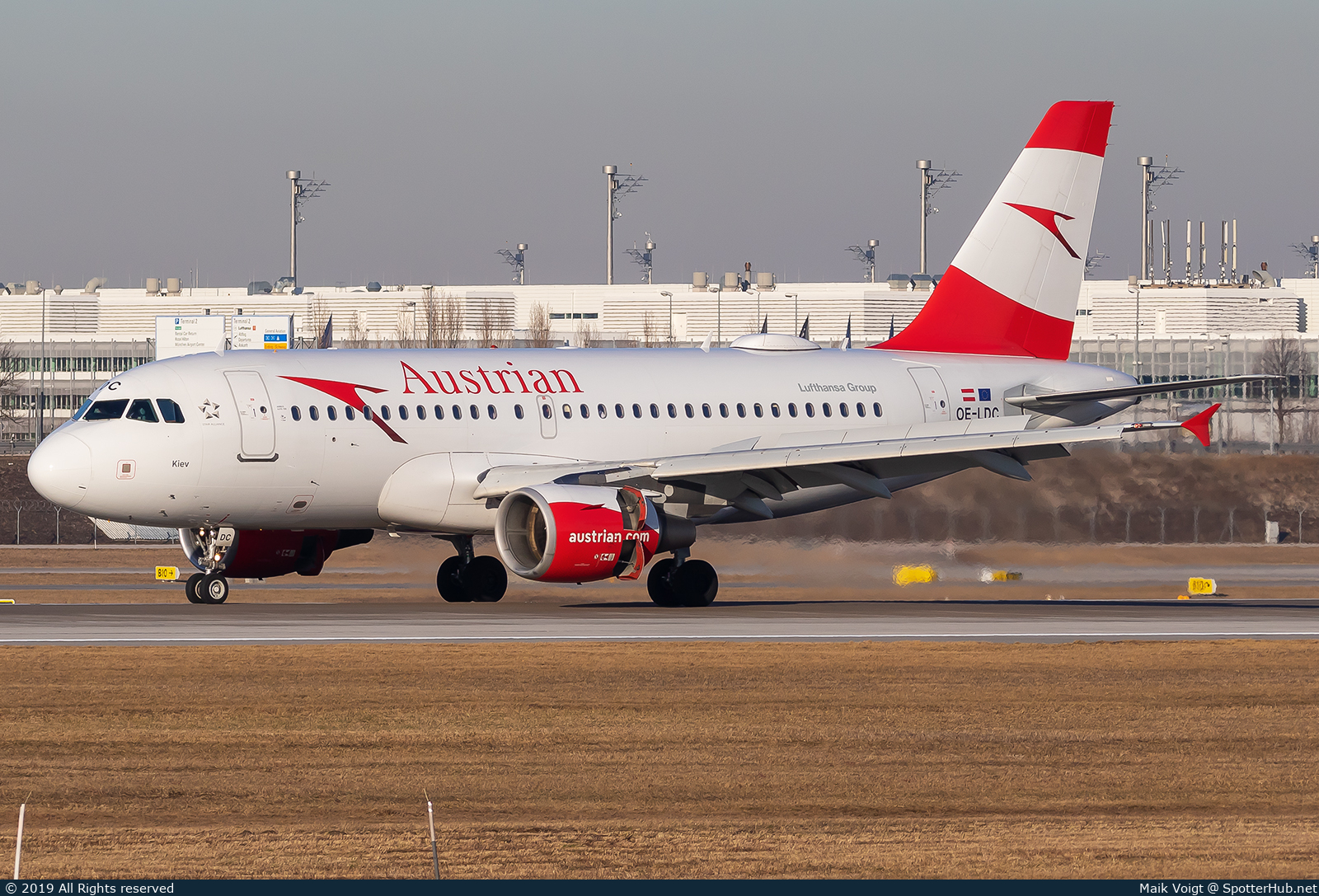 Photo of OE-LDC - Airbus A319-112 operated by Austrian Airlines