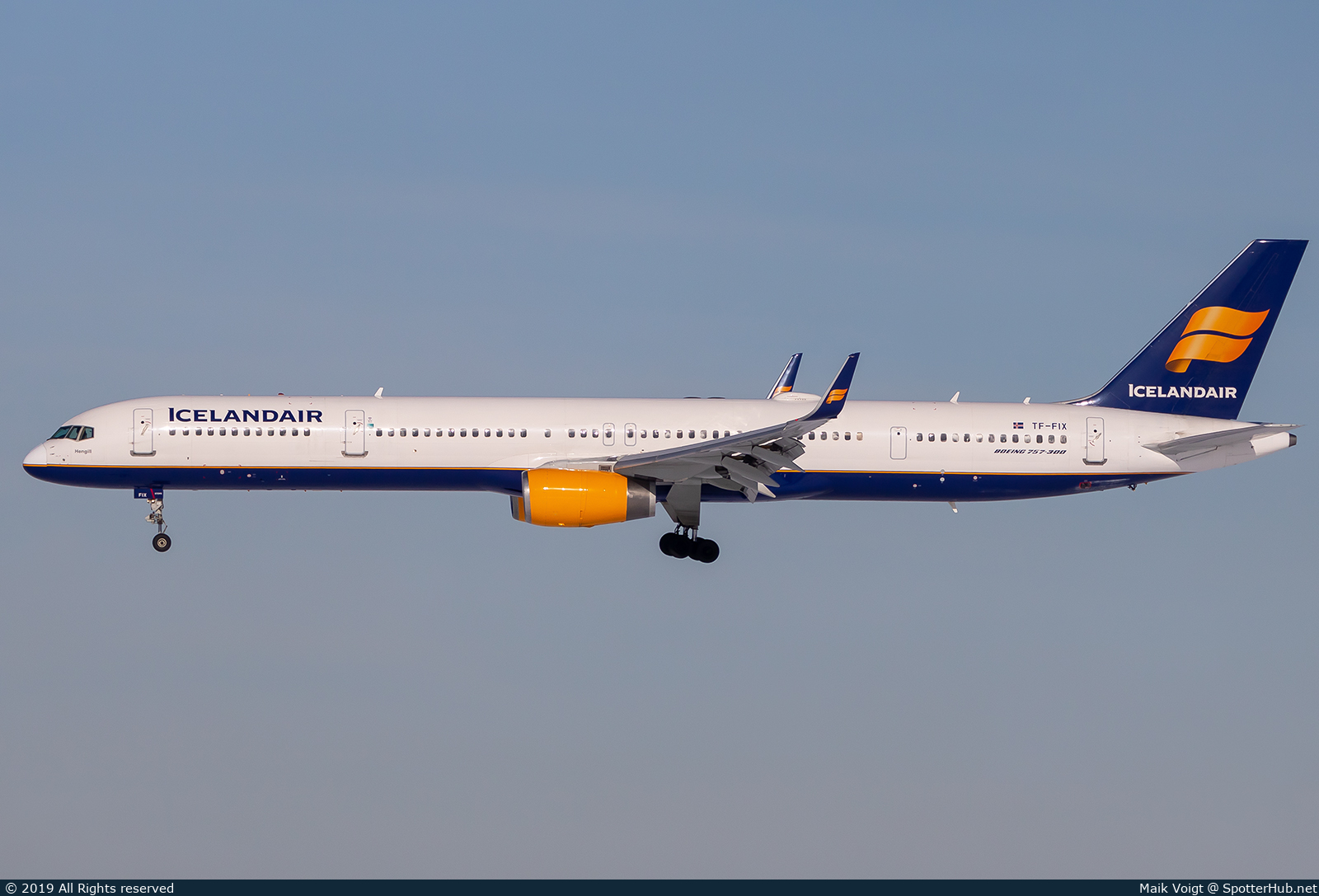 Photo of TF-FIX - Boeing 757-308 operated by Icelandair