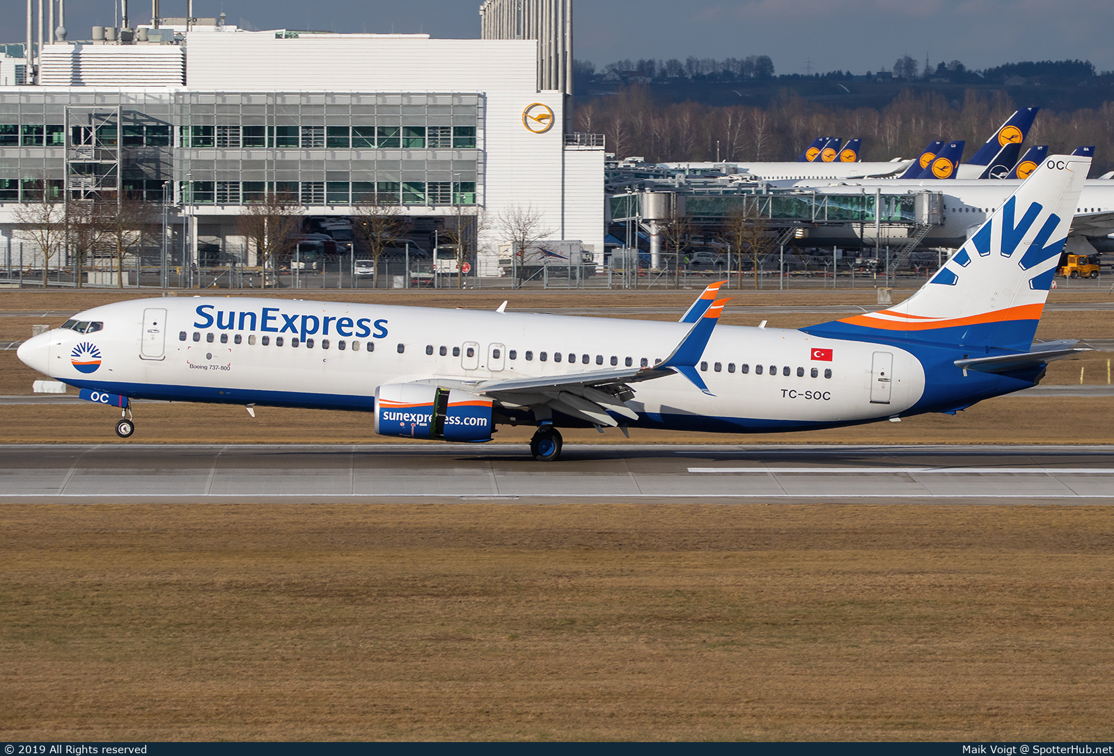 Photo of TC-SOC - Boeing 737-8HC operated by SunExpress