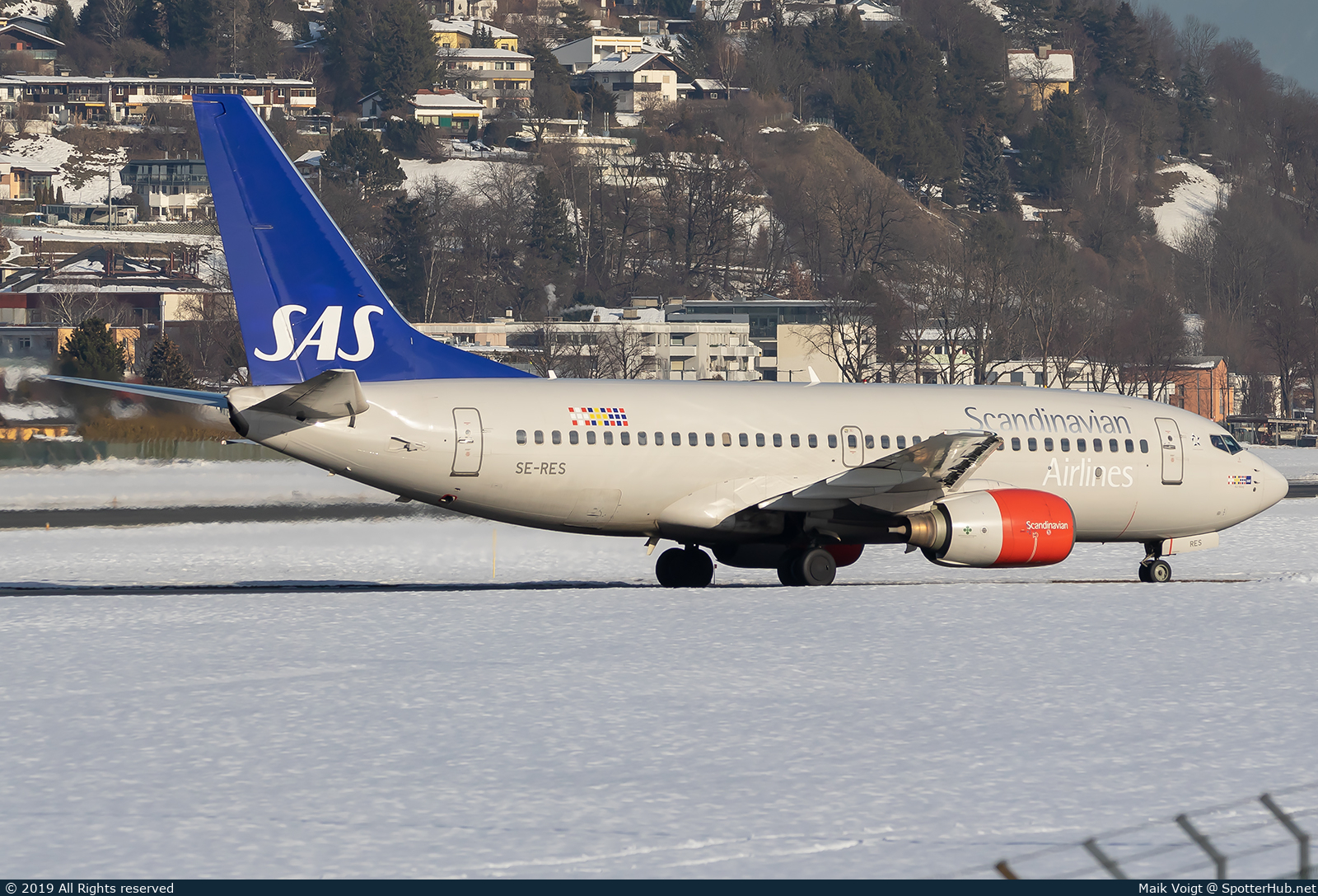Photo of SE-RES - Boeing 737-7BX operated by SAS Scandinavian Airlines
