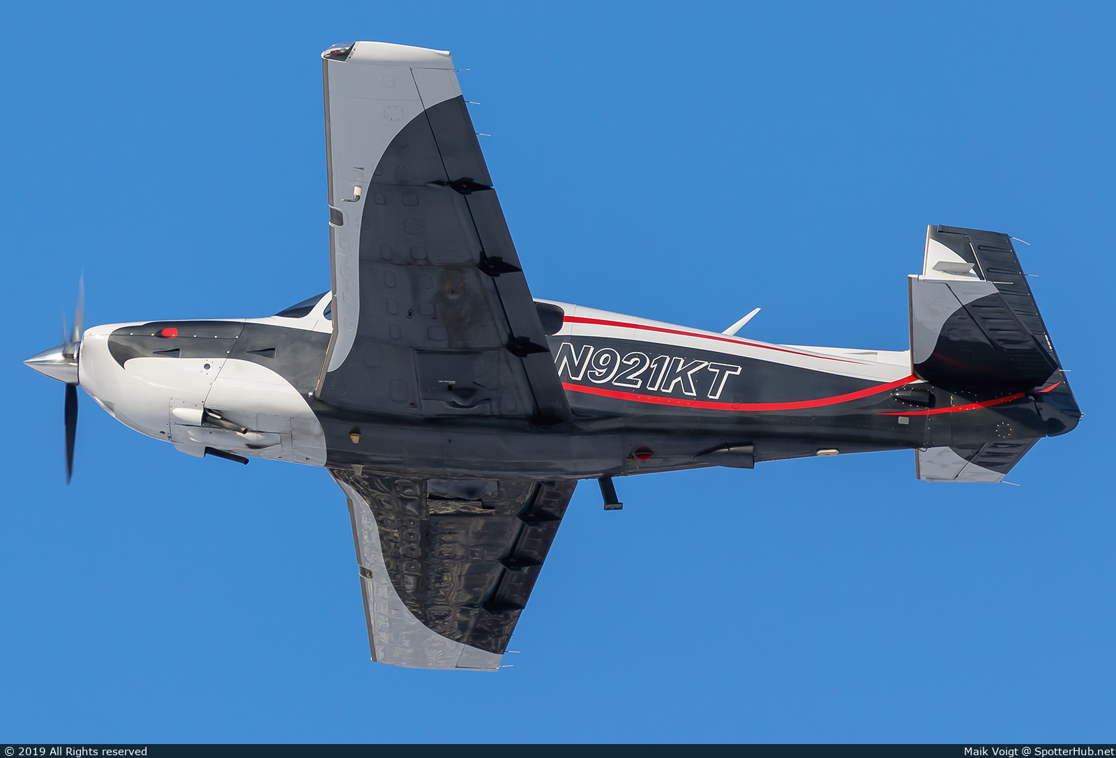 Photo of N921KT - Mooney M20R Ovation operated by Private