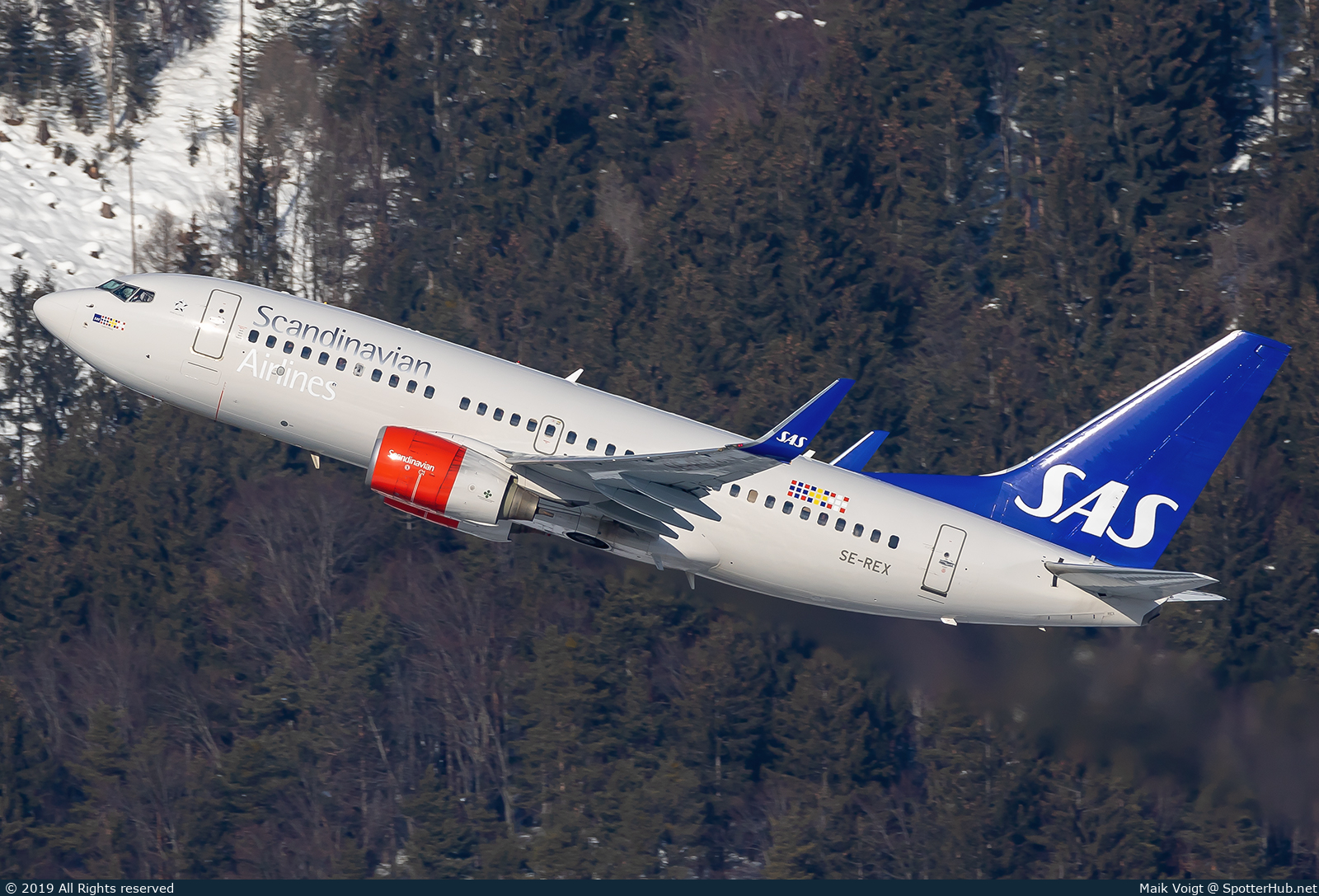 Photo of SE-REX - Boeing 737-76N operated by SAS Scandinavian Airlines