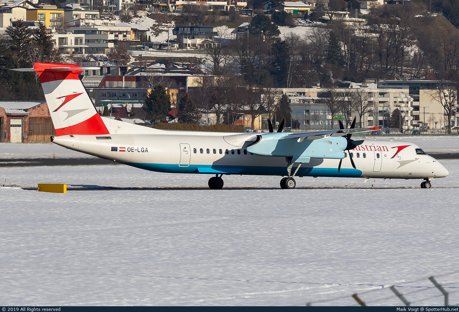 Photo of OE-LGA - Bombardier DHC-8-402 Dash 8 Q400 operated by Austrian Airlines