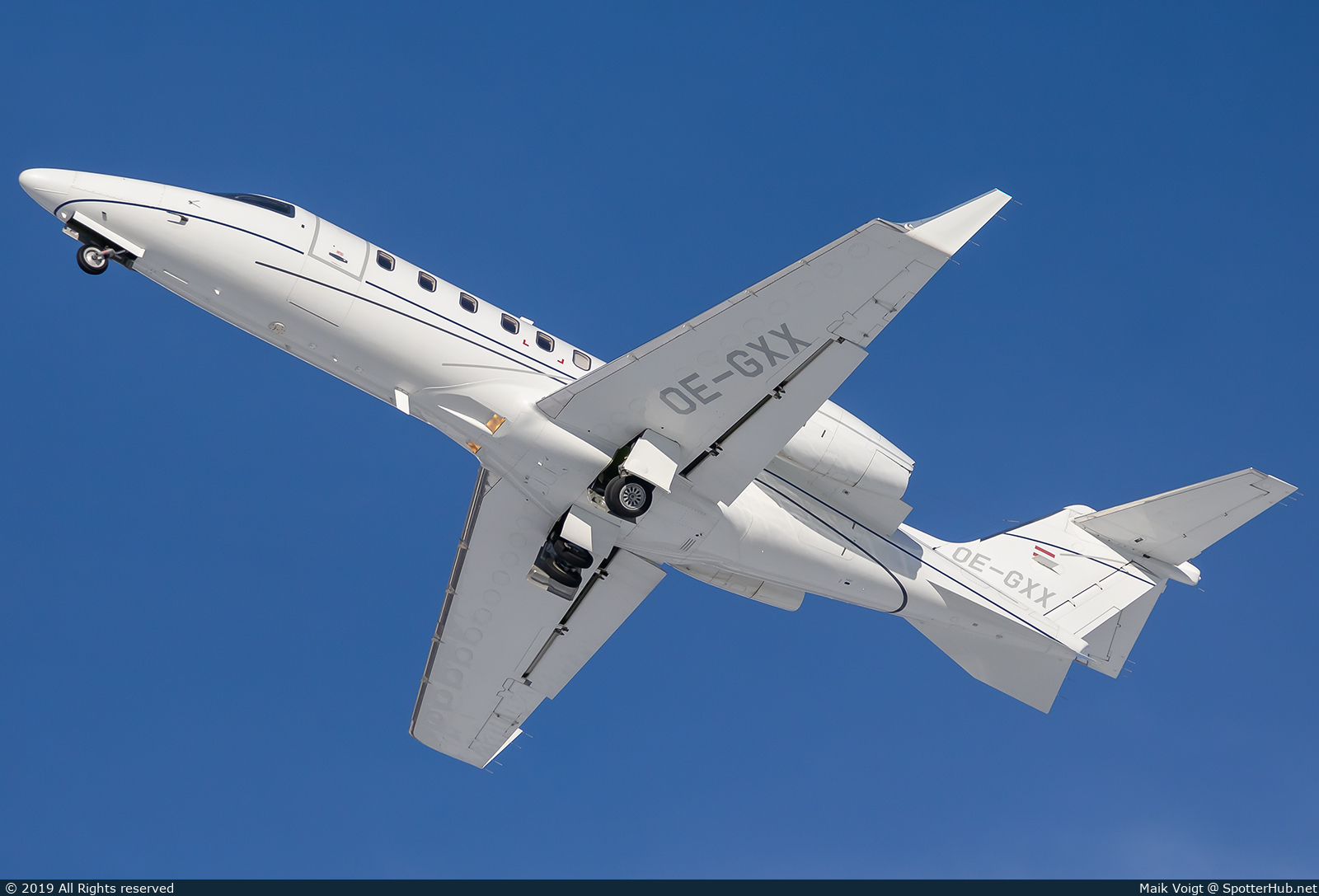 Photo of OE-GXX - Bombardier Learjet 40 operated by International Jet Management