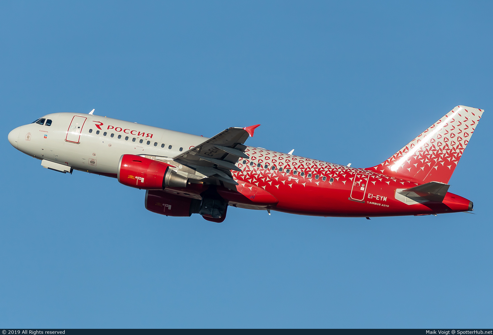 Photo of EI-EYM - Airbus A319-111 operated by Rossiya Airlines