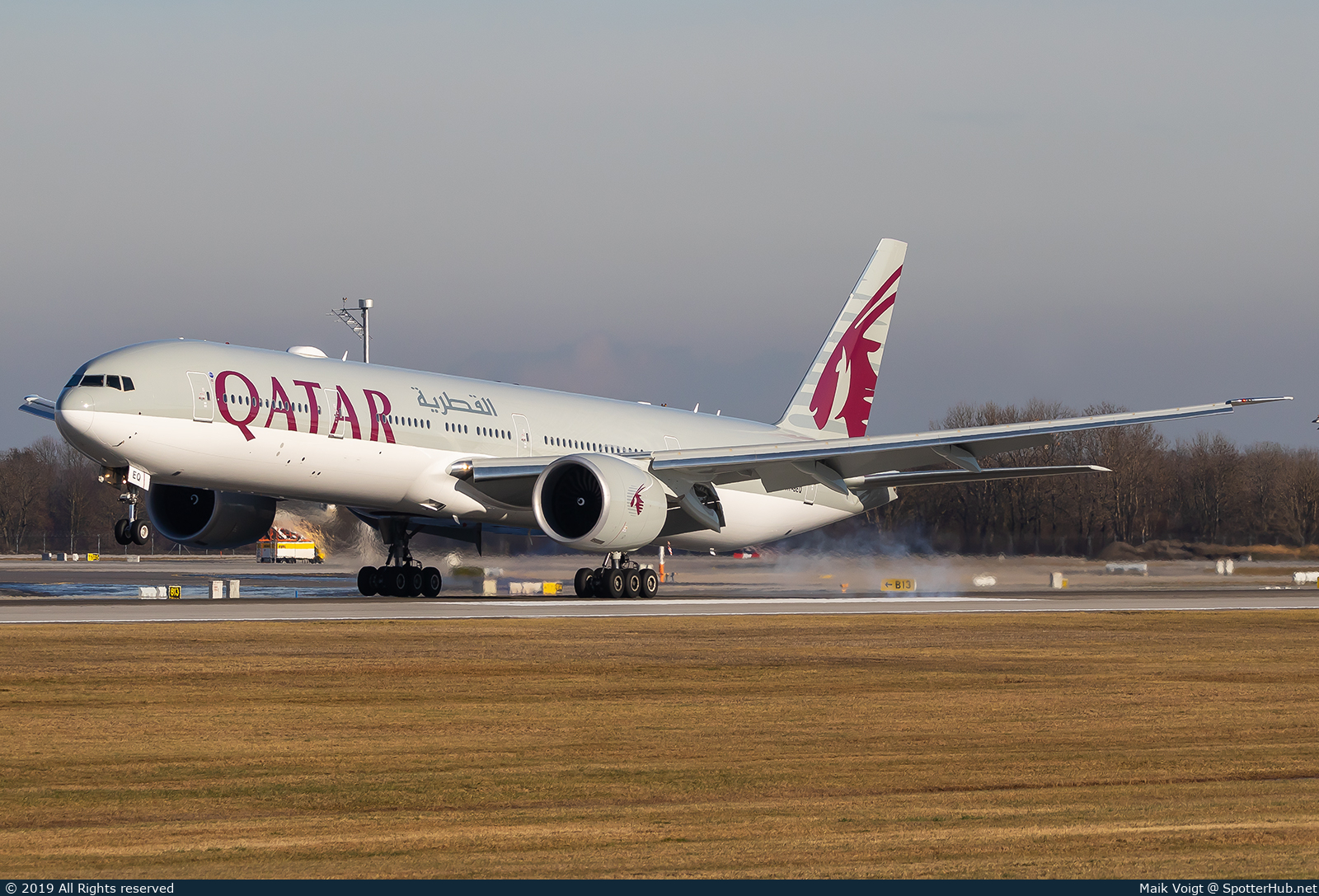 Photo of A7-BEQ - Boeing 777-3DZ(ER) operated by Qatar Airways