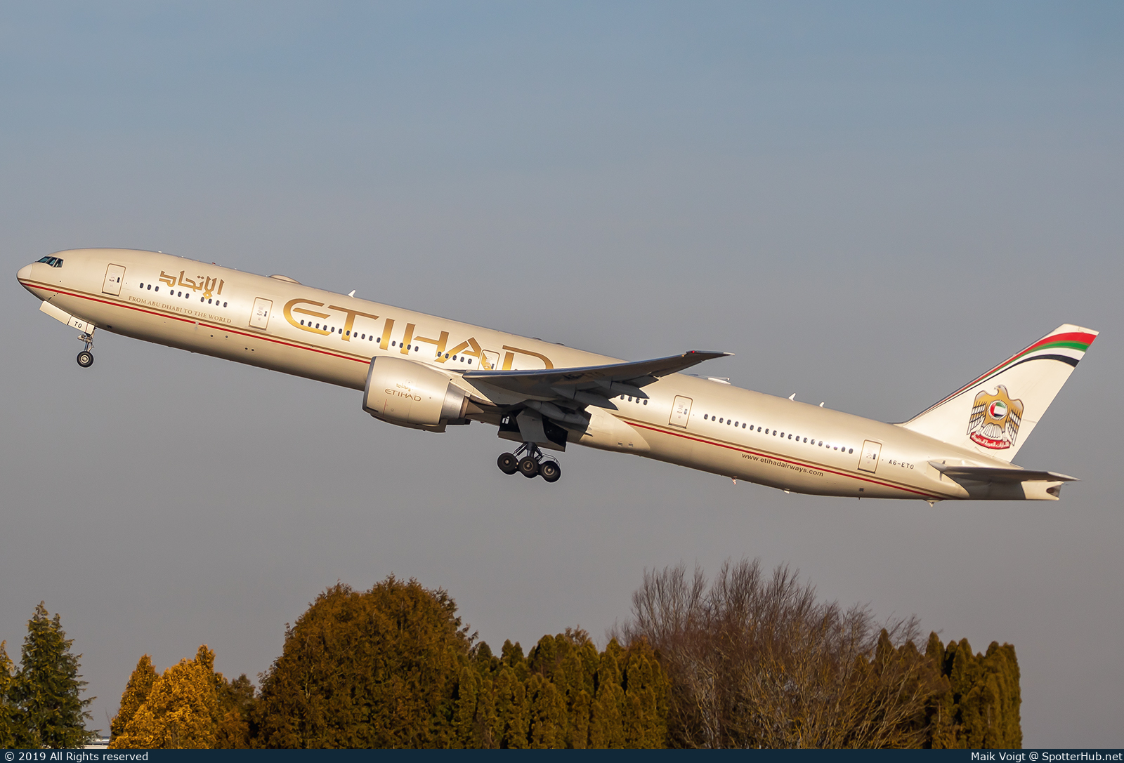 Photo of A6-ETO - Boeing 777-3FX(ER) operated by Etihad Airways