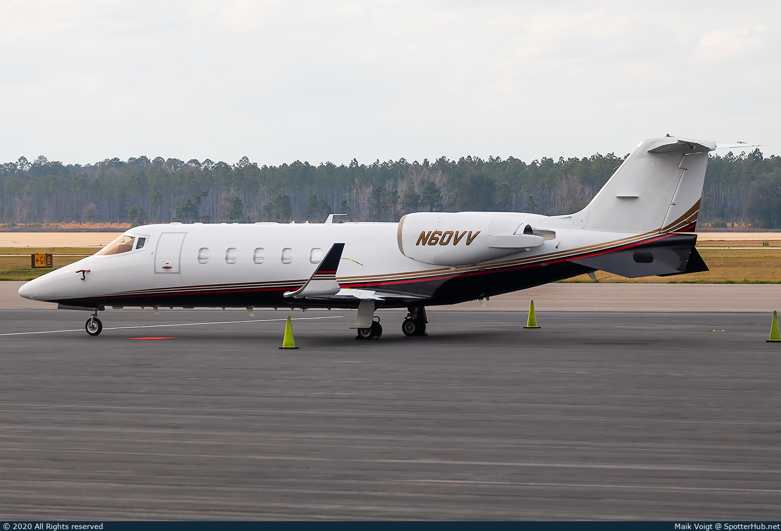 Photo of N60VV - Bombardier Learjet 60 operated by Private