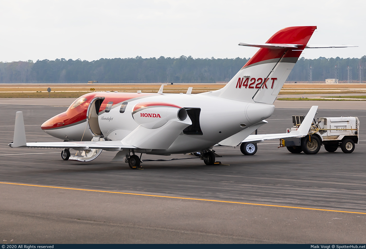 Photo of N422KT - Honda HA-420 HondaJet operated by Private