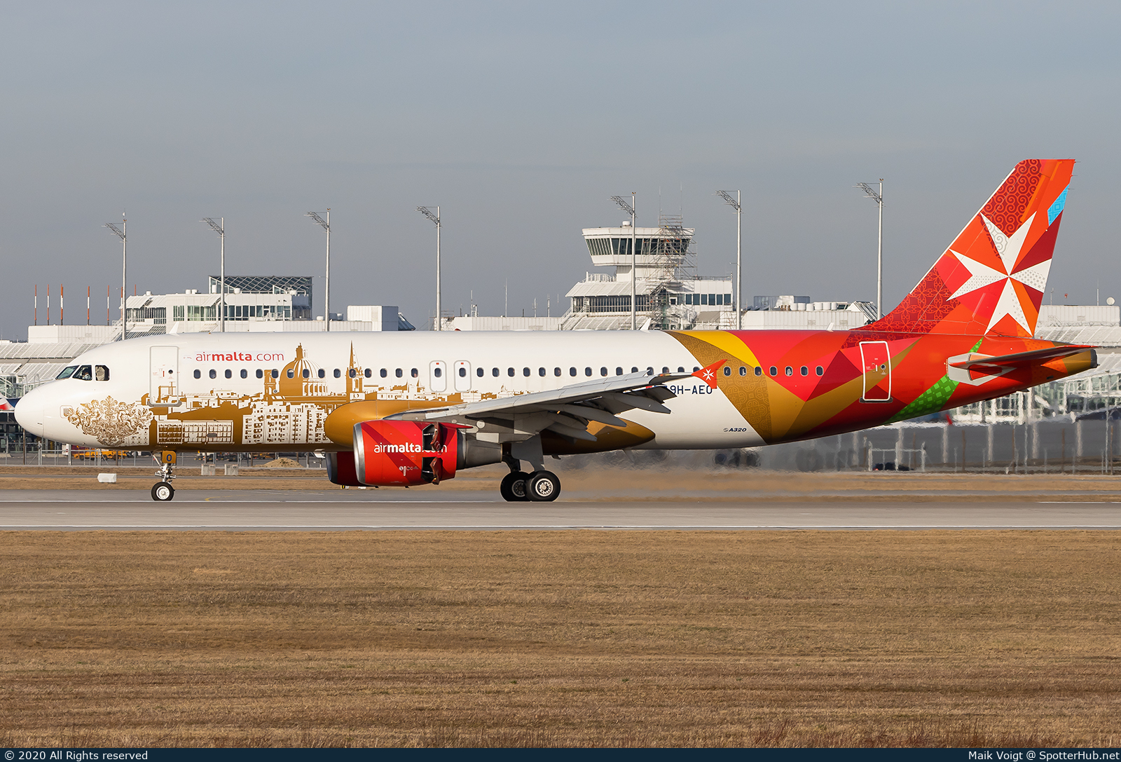 Photo of 9H-AEO - Airbus A320-214 operated by Air Malta