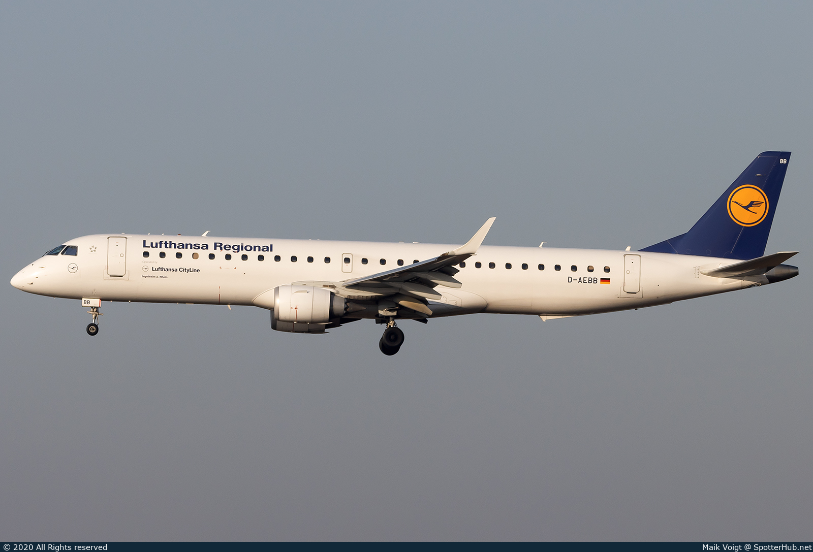 Photo of D-AEBB - Embraer ERJ-195LR operated by Lufthansa CityLine