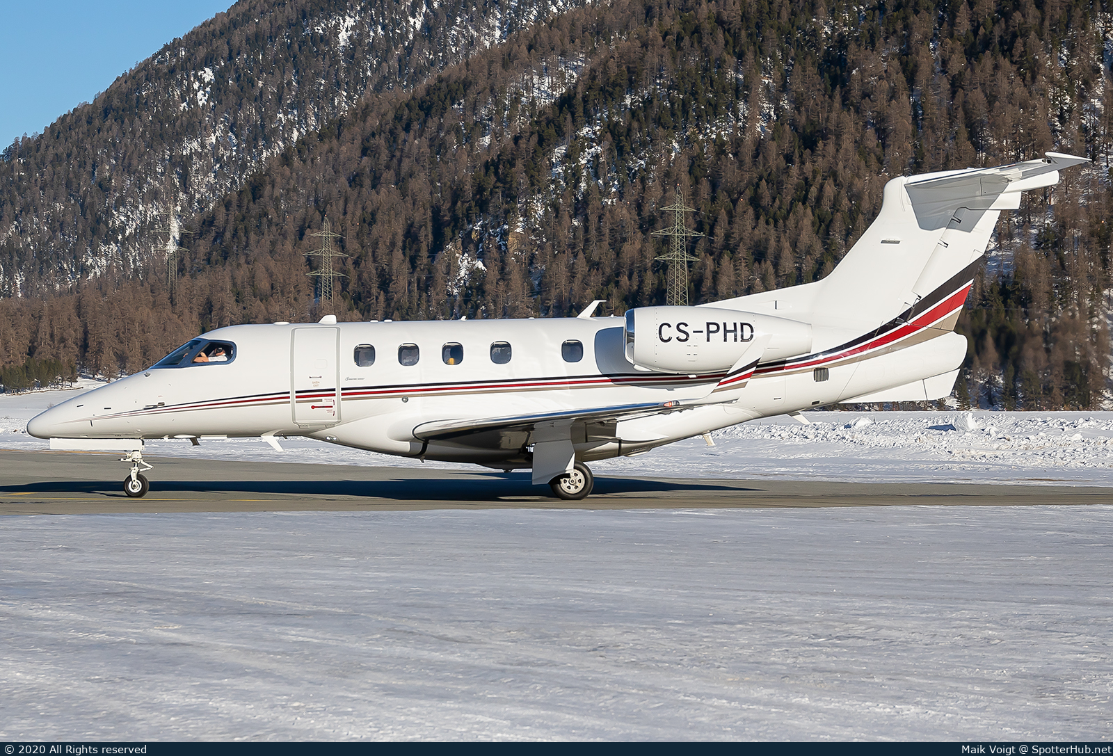 Photo of CS-PHD - Embraer Phenom 300 operated by NetJets Europe