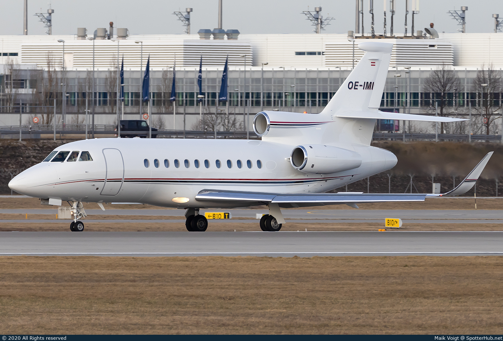 Photo of OE-IMI - Dassault Falcon 900EX operated by Avcon Jet