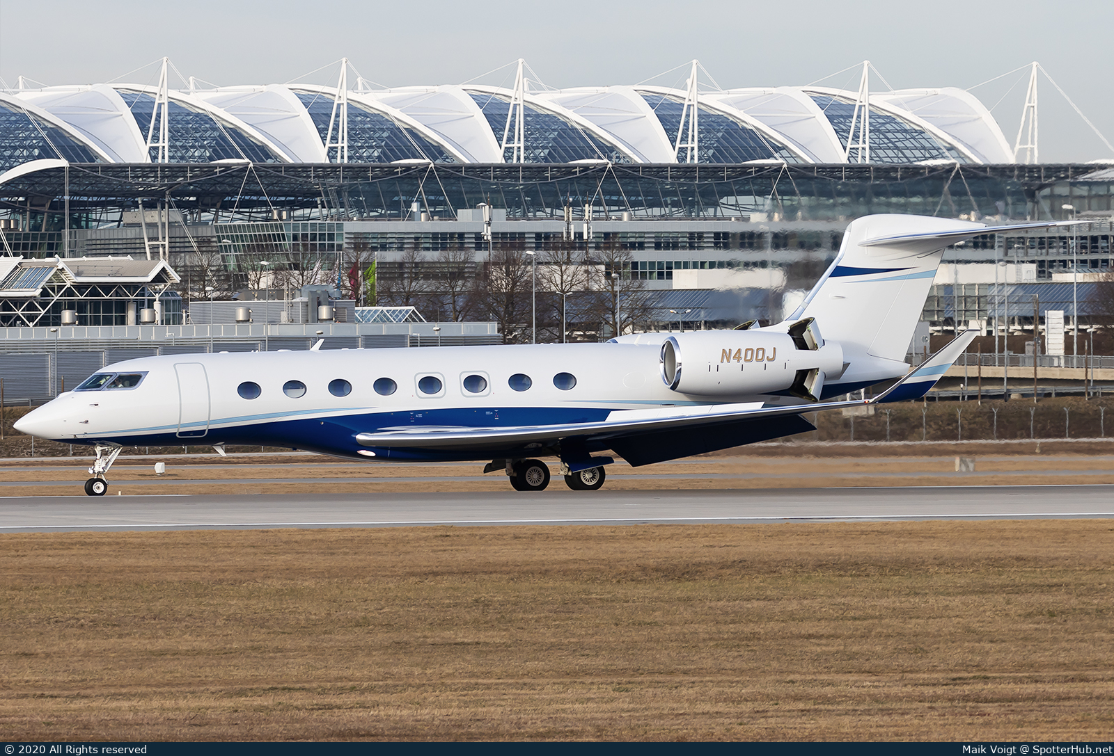 Photo of N400J - Gulfstream G650ER operated by Johnson & Johnson