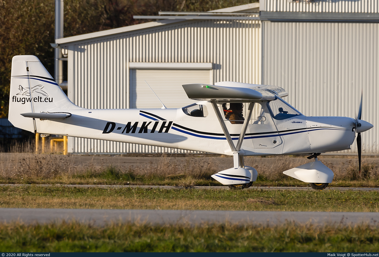 Photo of D-MKIH - Aero-East-Europe Sila 450 C operated by A.M. Flugwelt
