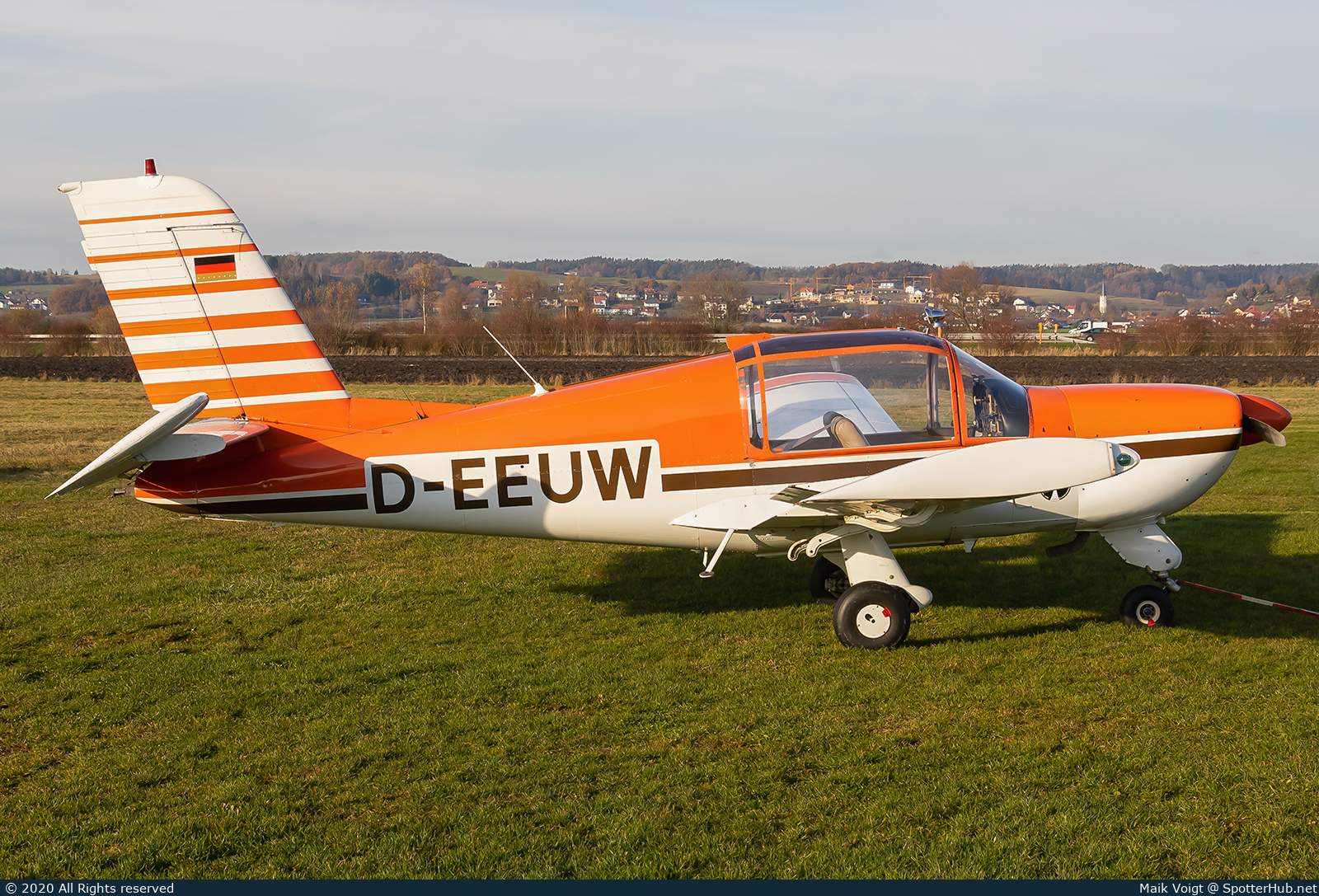 Photo of D-EEUW - SOCATA MS.880 Rallye 180TS Galérien operated by Luftsportverein Dingolfing