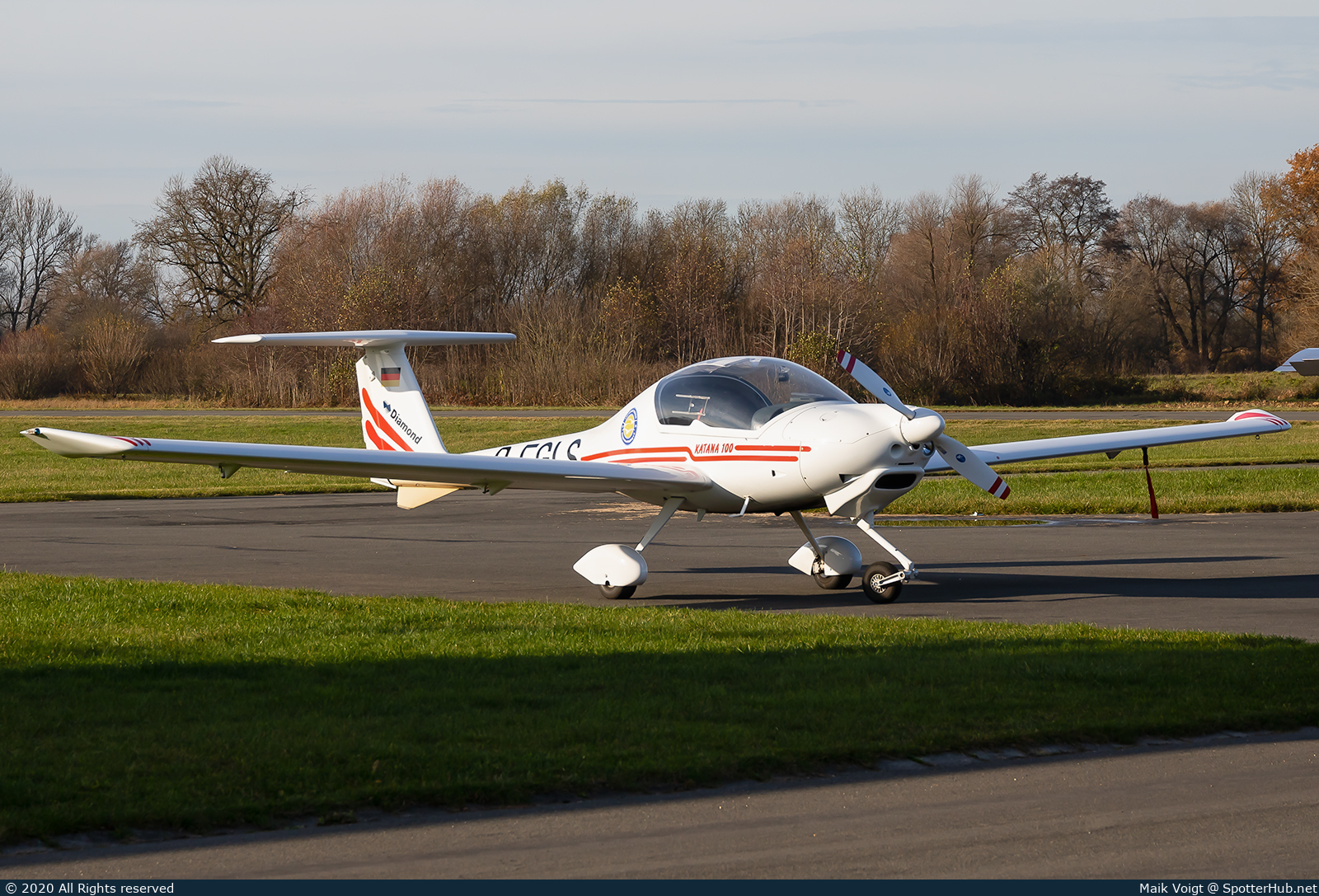 Photo of D-EGLS - Diamond DV20-100 Katana operated by Luftsportverein Deggendorf-Plattling