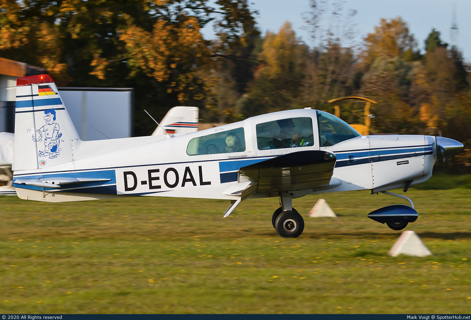 Photo of D-EOAL - Grumman American AA-5 Traveler operated by Private