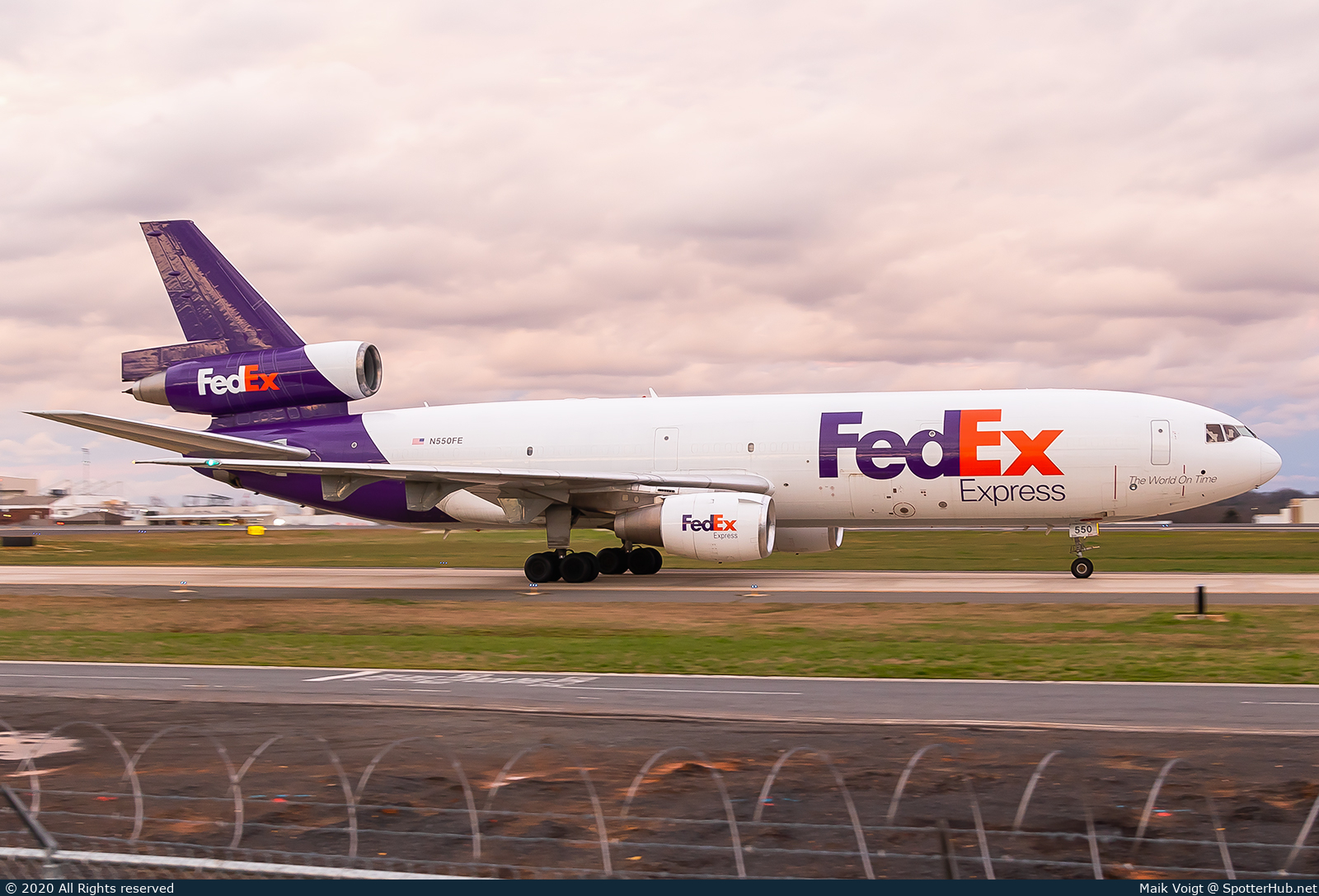 Photo of N550FE - McDonnell Douglas MD-10-10(F) operated by FedEx