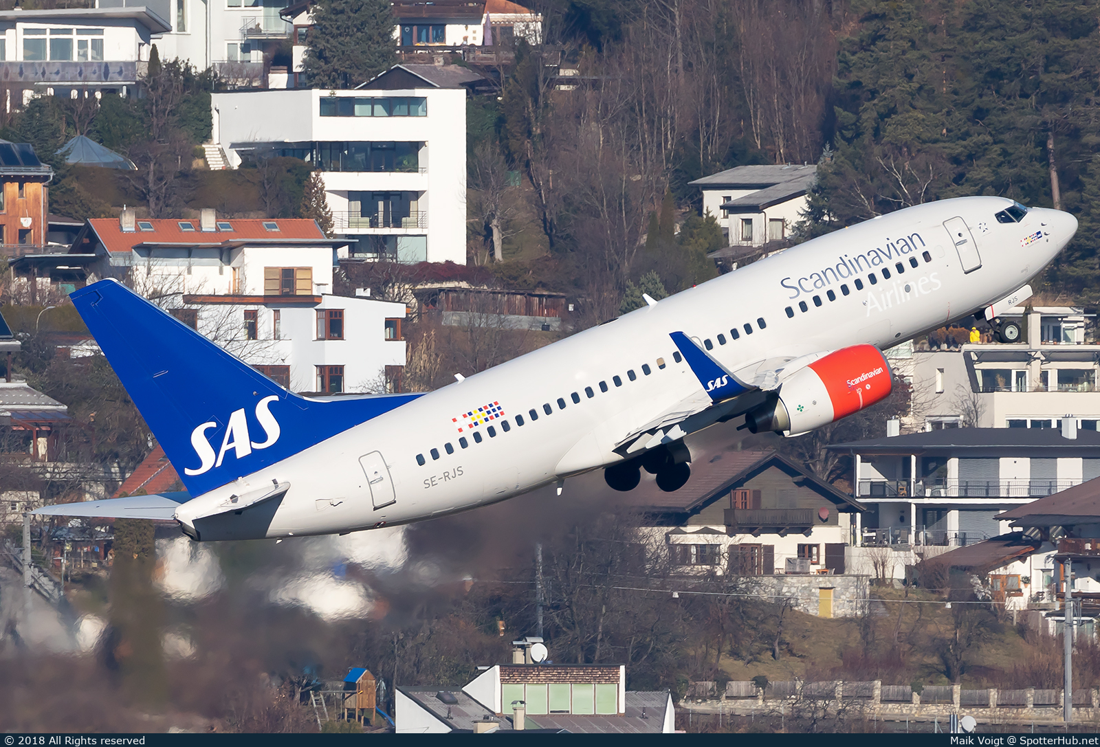 Photo of SE-RJS - Boeing 737-76N operated by SAS Scandinavian Airlines