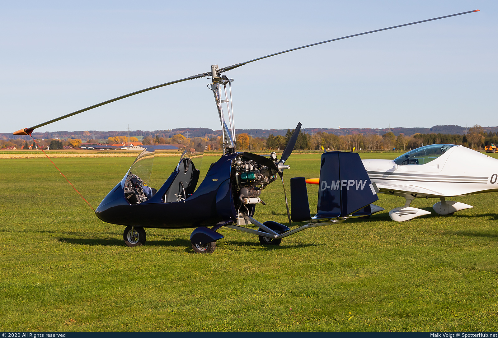 Photo of D-MFPW - AutoGyro MTOsport operated by Private