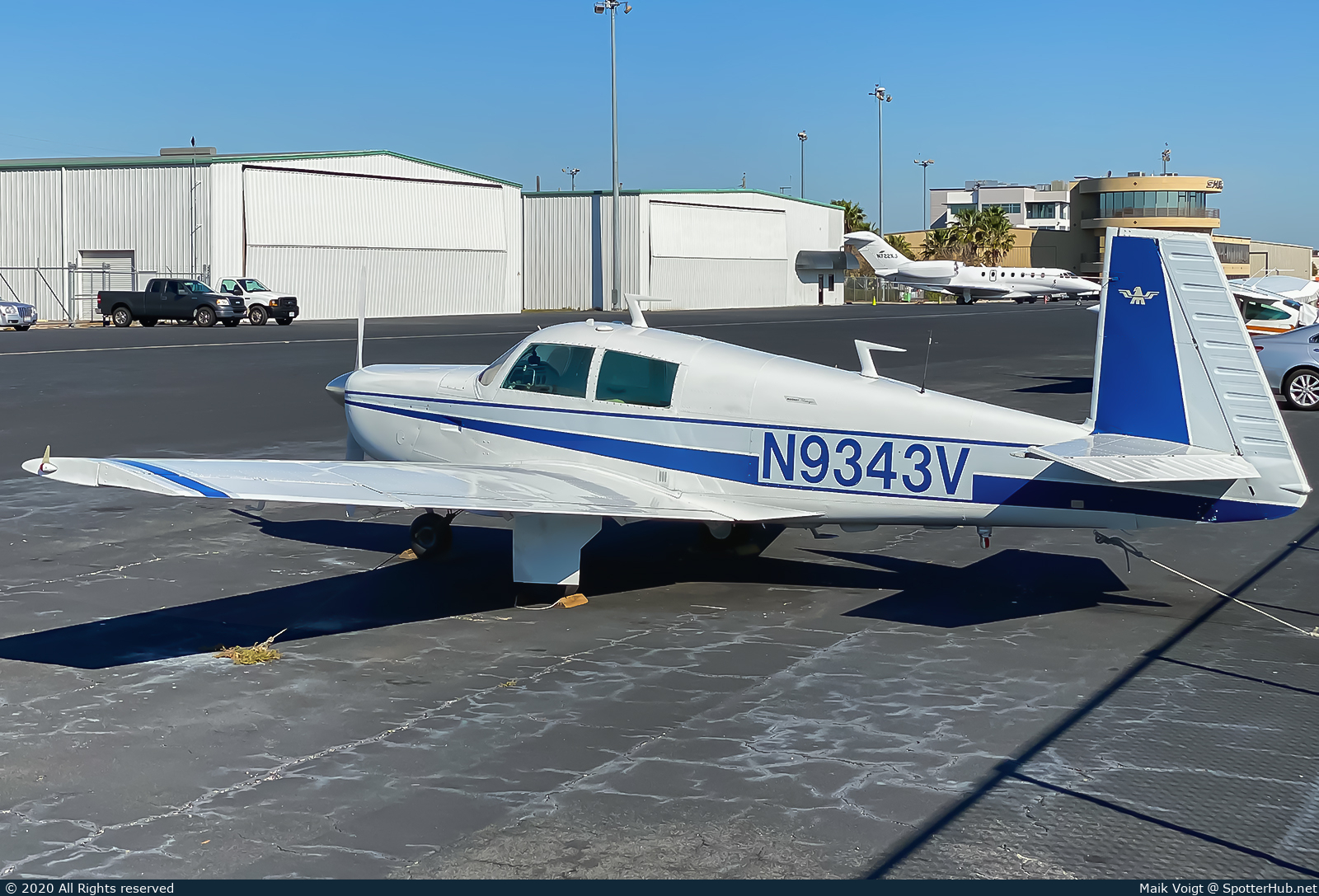 Photo of N9343V - Mooney M20C Mark 21 operated by Private