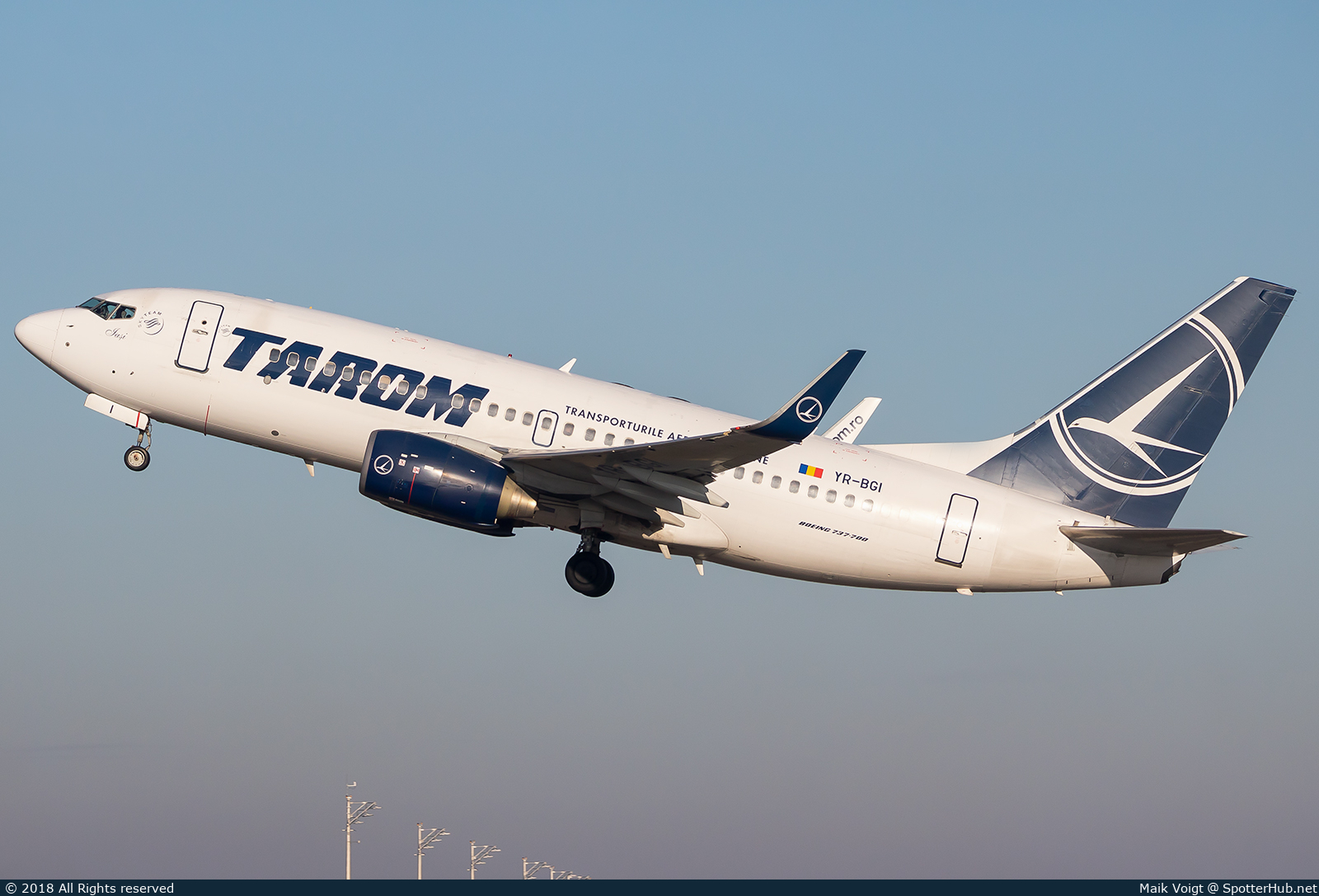 Photo of YR-BGI - Boeing 737-78J operated by Tarom - Romanian Air Transport