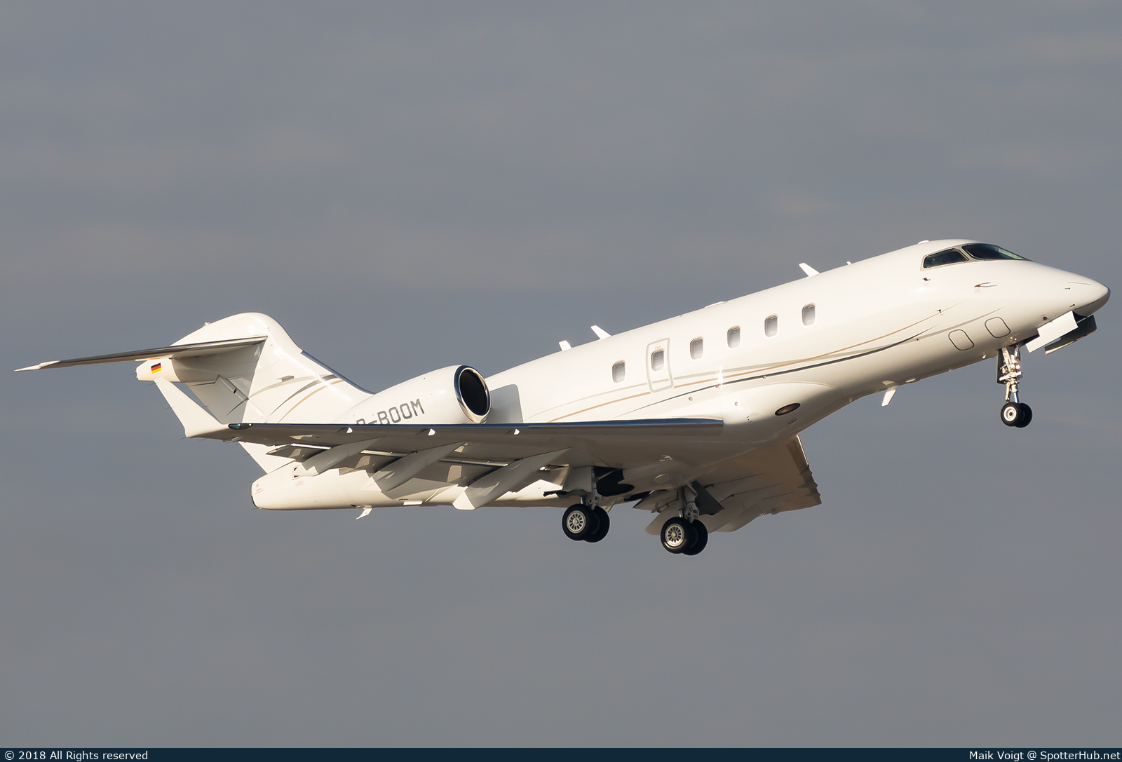 Photo of D-BOOM - Bombardier Challenger 300 operated by Windrose Air Jet Charter