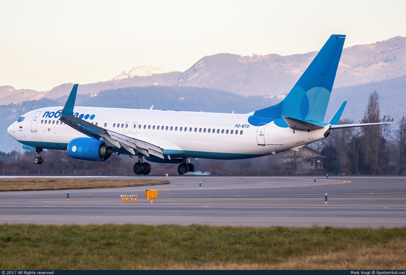 Photo of VQ-BTD - Boeing 737-8MA operated by Pobeda