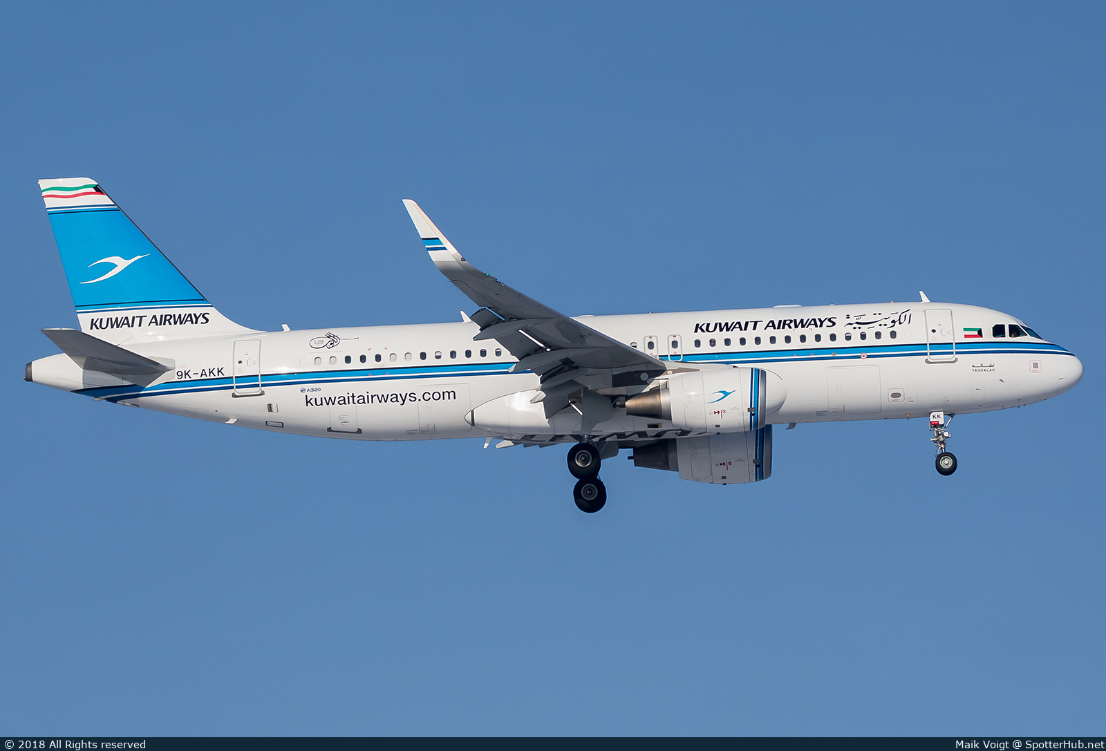 Photo of 9K-AKK - Airbus A320-214 operated by Kuwait Airways