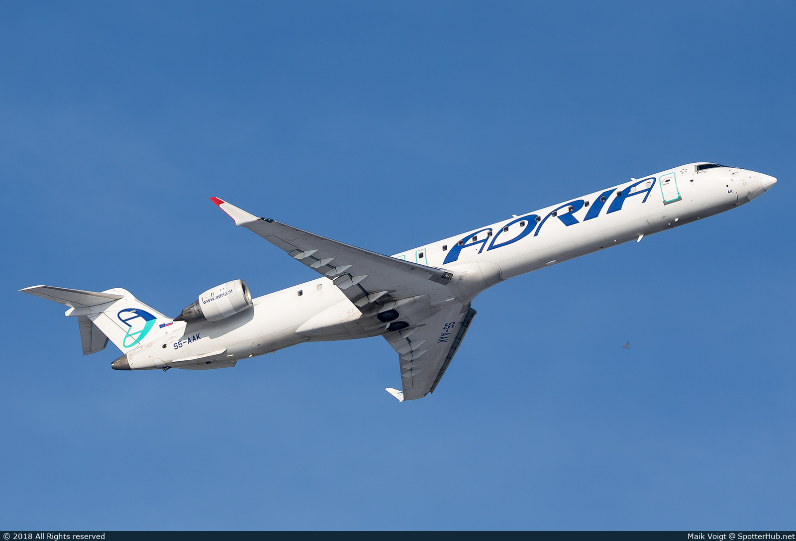 Photo of S5-AAK - Bombardier CRJ-900LR operated by Adria Airways