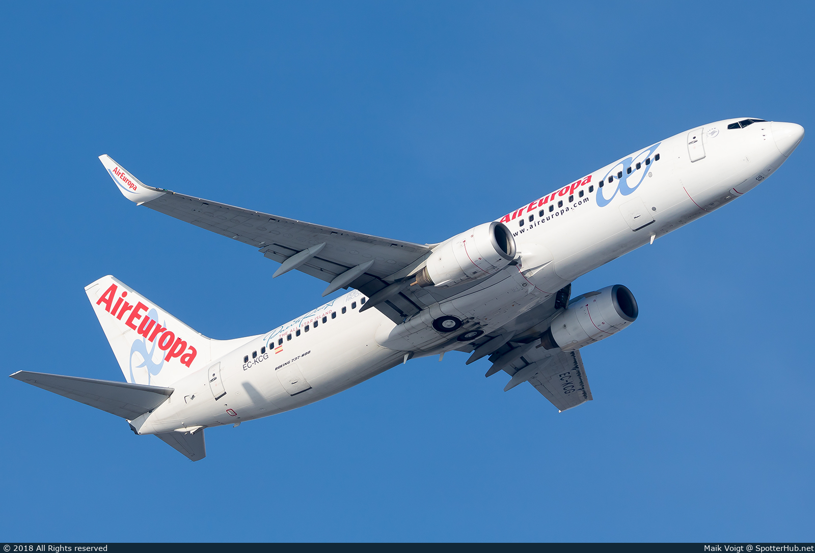 Photo of EC-KCG - Boeing 737-85P operated by Air Europa