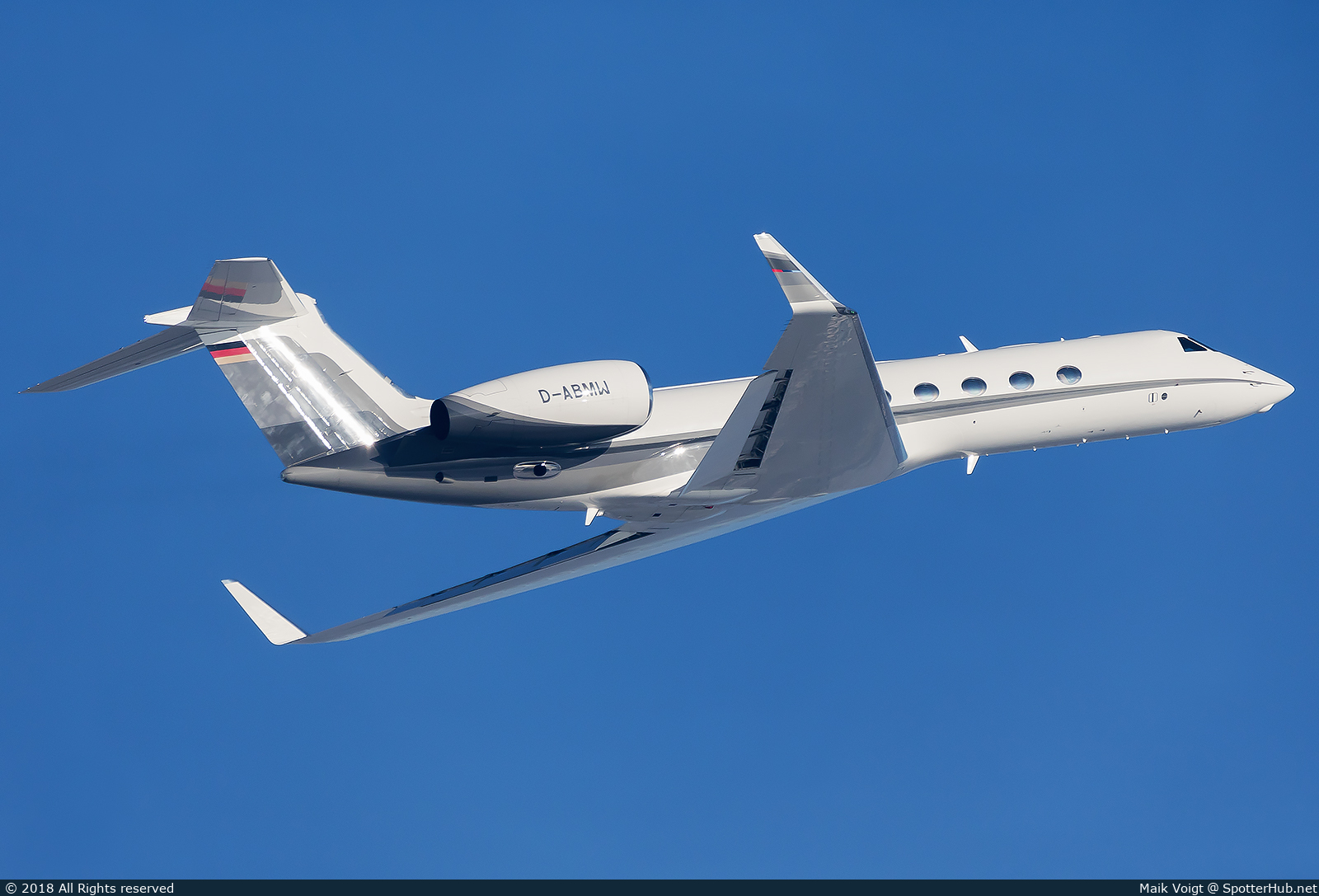 Photo of D-ABMW - Gulfstream GV-SP (G550) operated by BMW Flugdienst