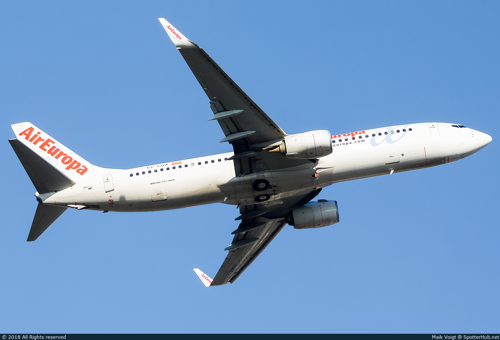 Photo of EC-LQX - Boeing 737-85P operated by Air Europa