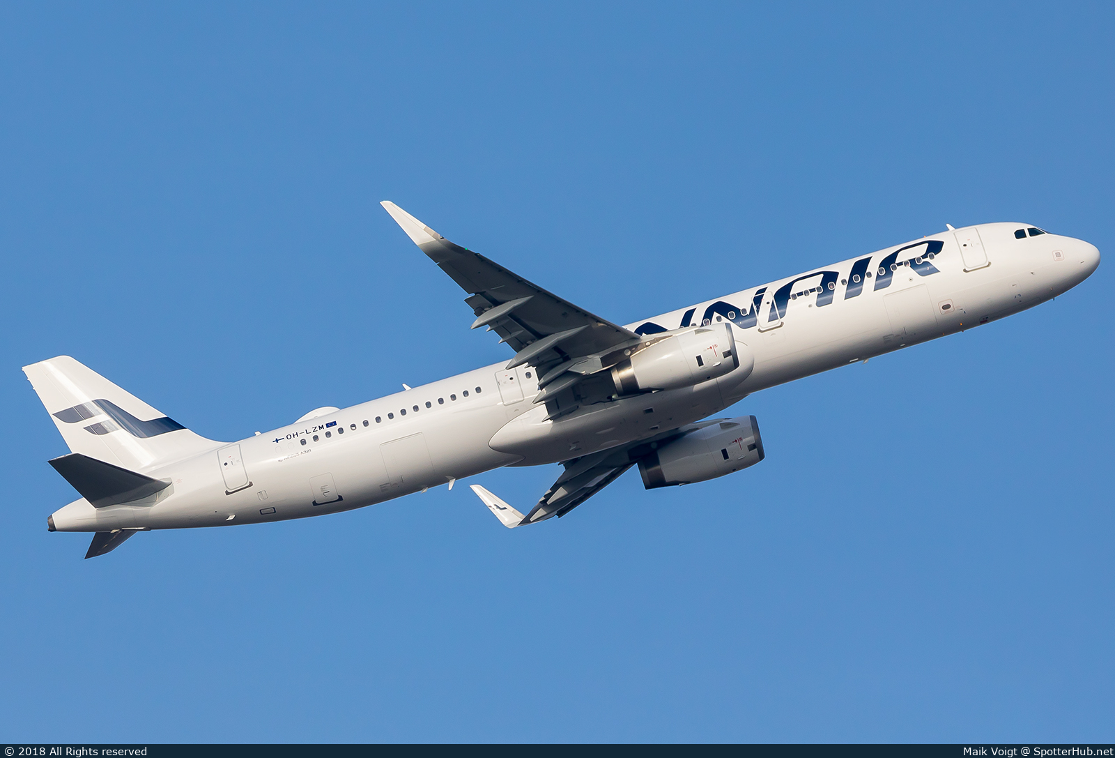 Photo of OH-LZM - Airbus A321-231 operated by Finnair