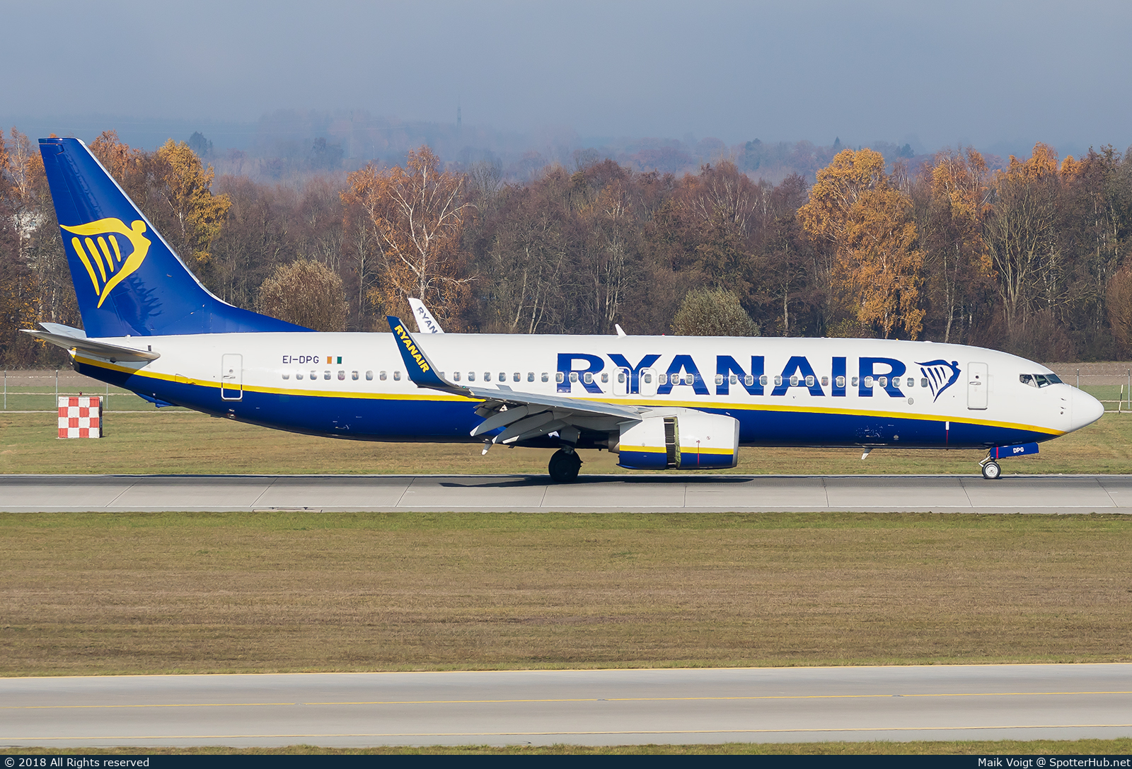 Photo of EI-DPG - Boeing 737-8AS operated by Ryanair