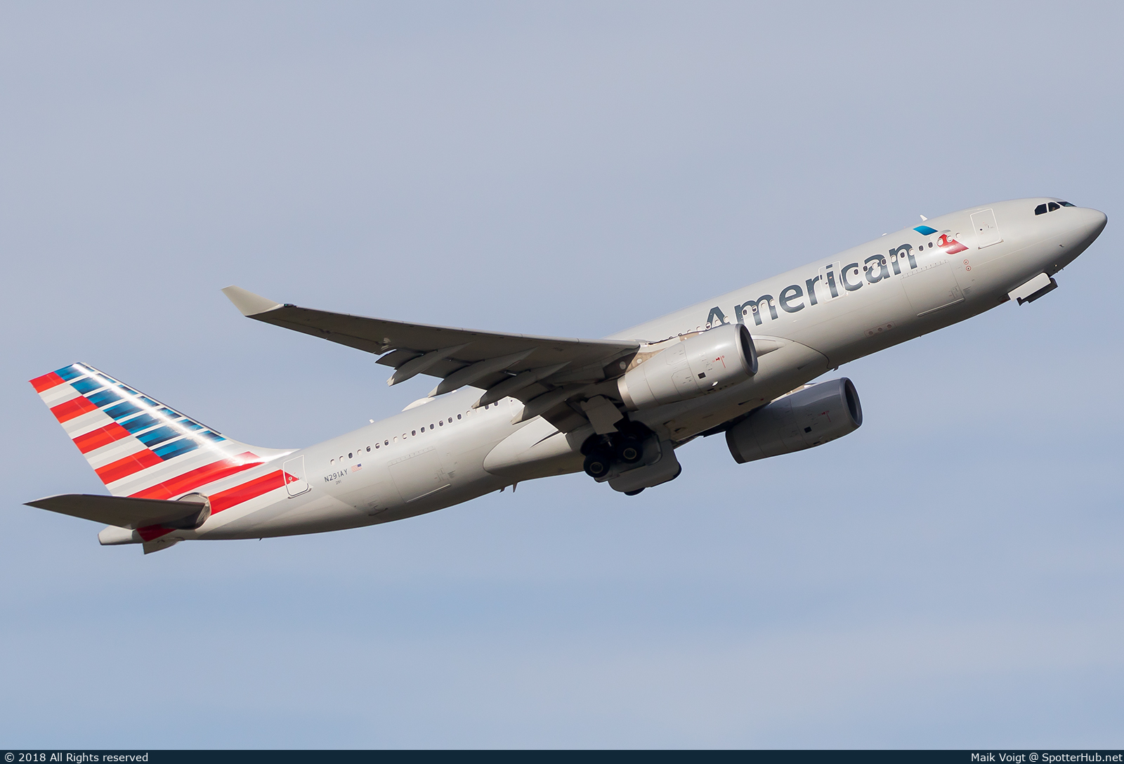 Photo of N291AY - Airbus A330-243 operated by American Airlines