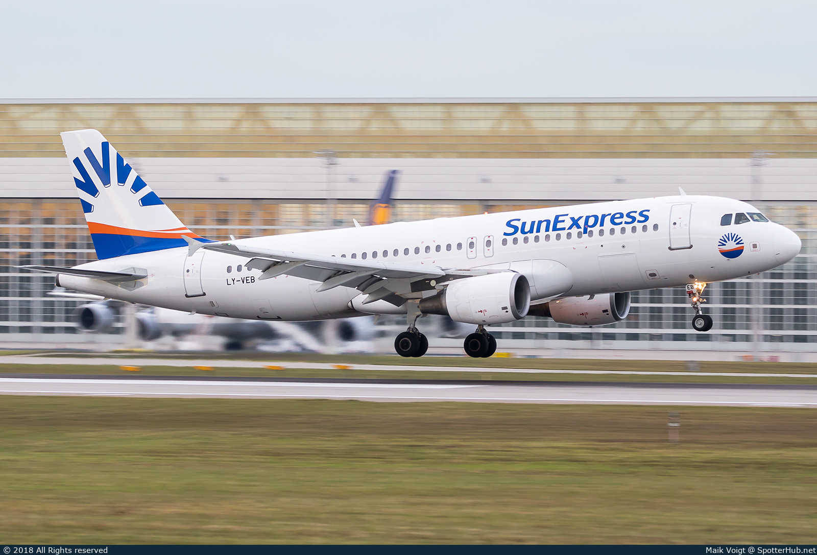 Photo of LY-VEB - Airbus A320-214 operated by SunExpress (opb Avion Express)