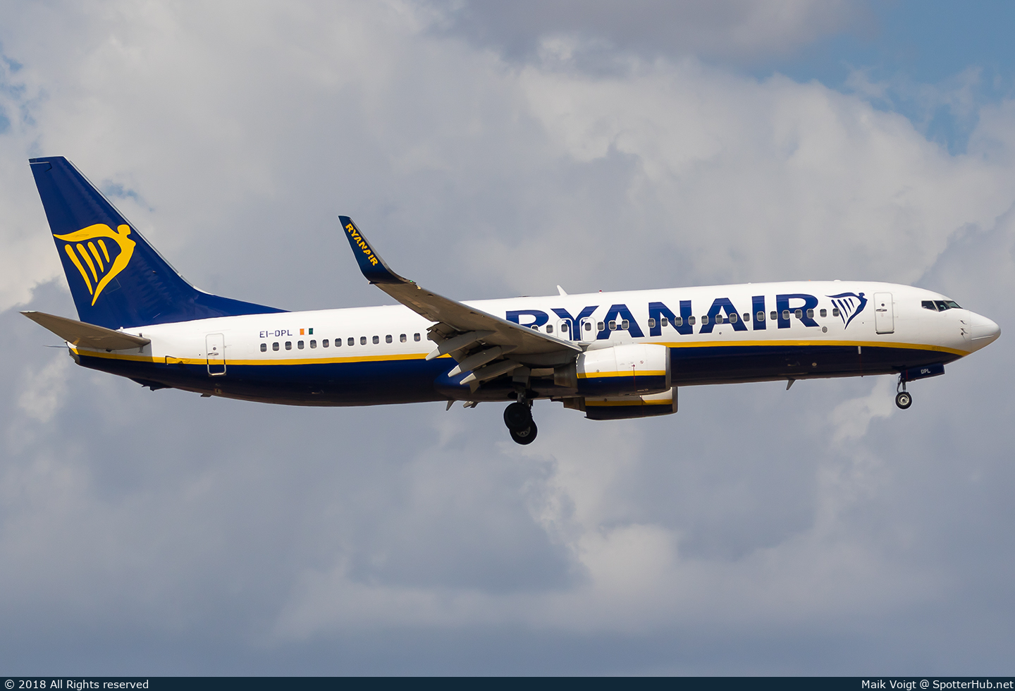 Photo of EI-DPL - Boeing 737-8AS operated by Ryanair