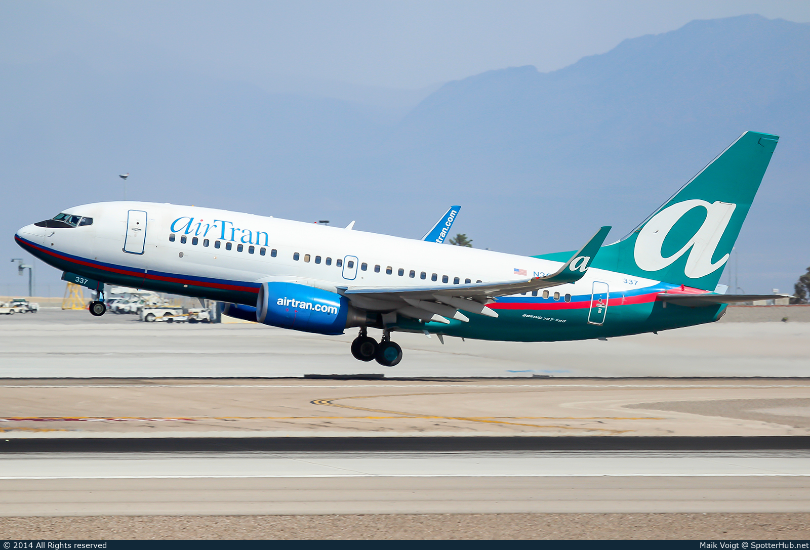 Photo of N309AT - Boeing 737-7BD operated by airTran Airways