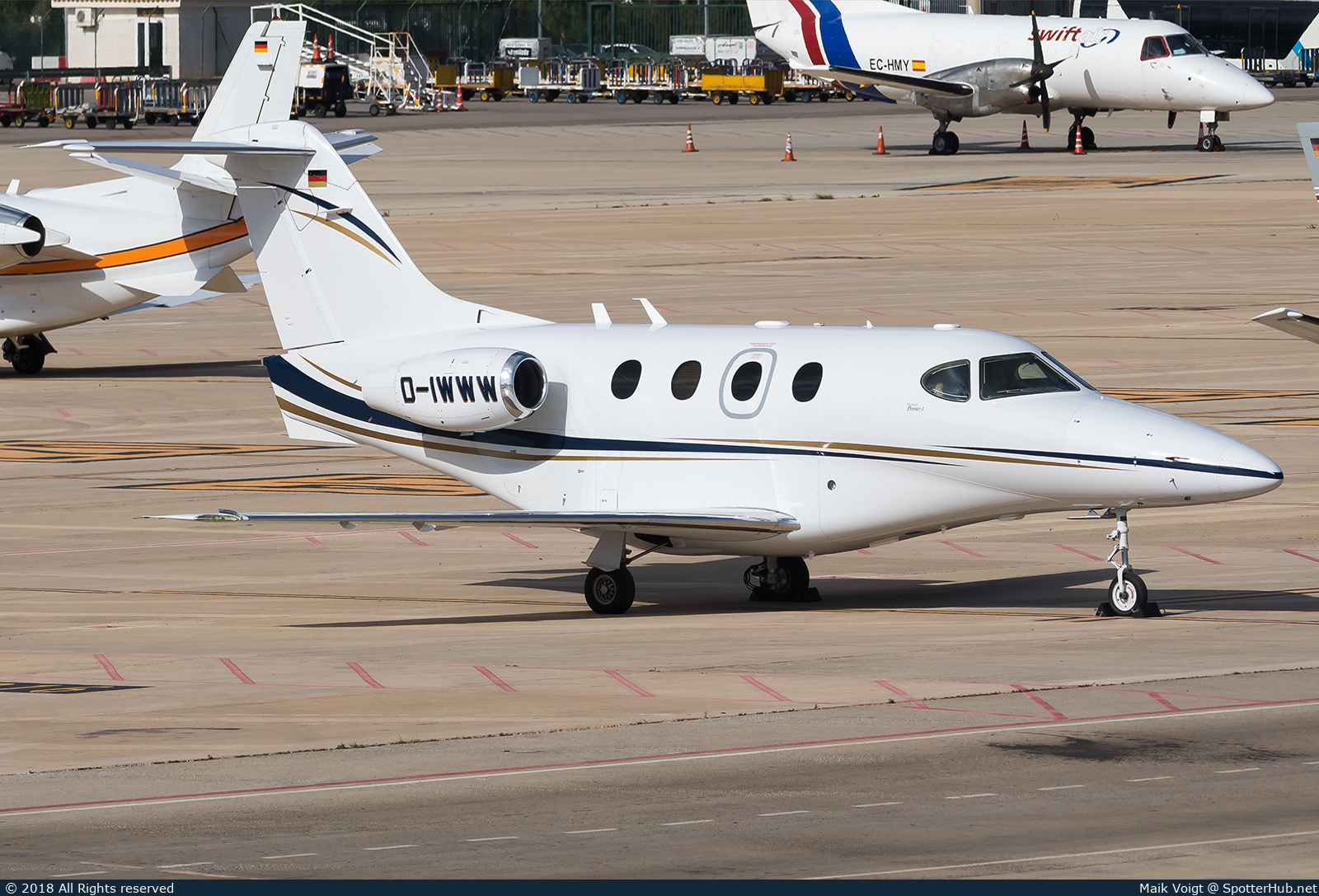 Photo of D-IWWW - Hawker Beechcraft 390 Premier I operated by MSR Flug Charter