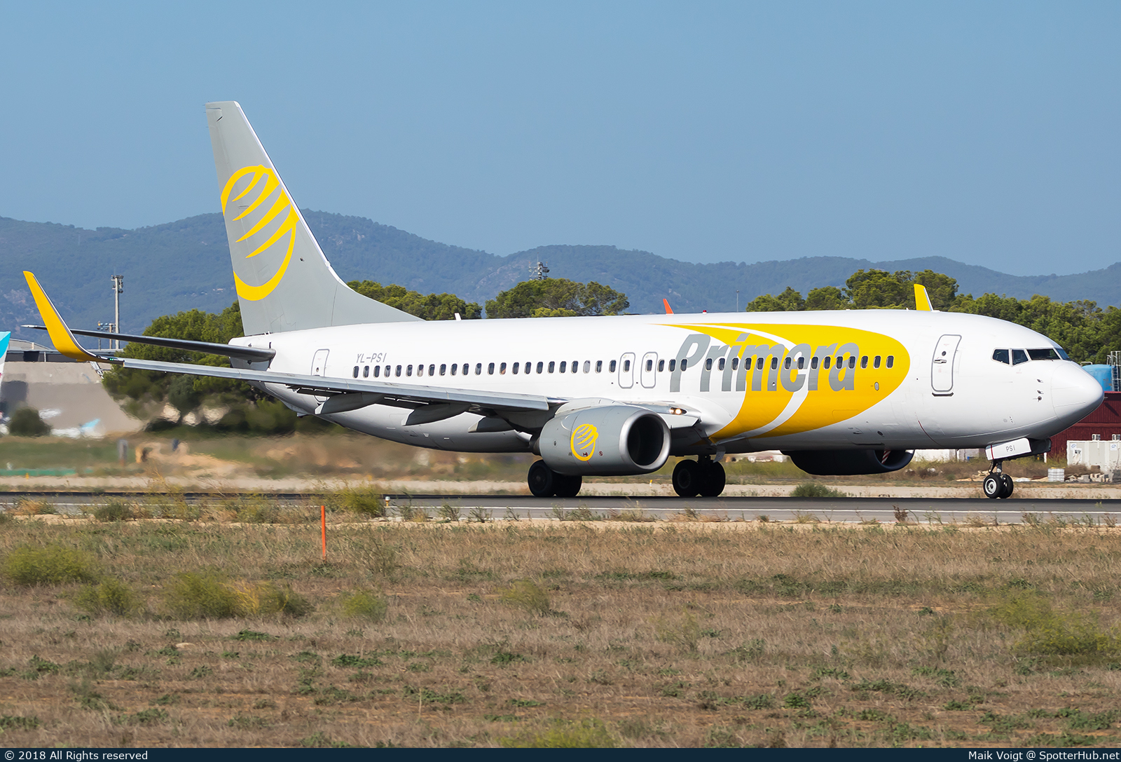 Photo of YL-PSI - Boeing 737-8K5 operated by Primera Air Nordic