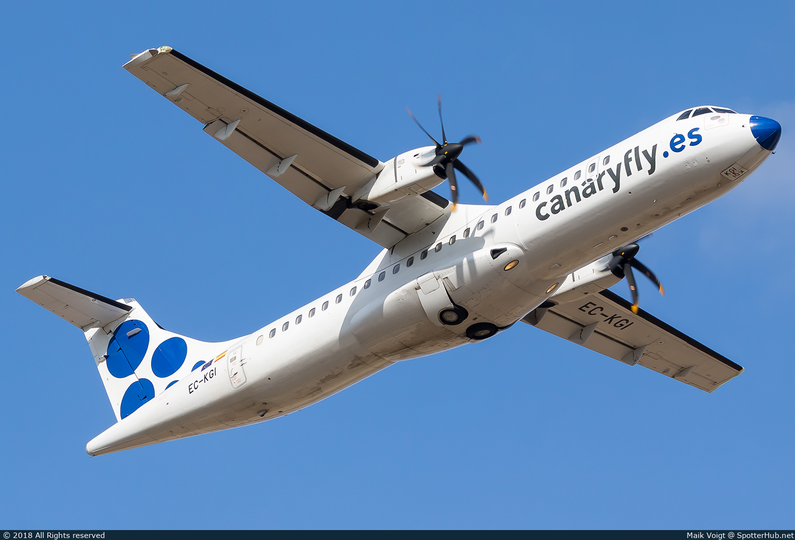 Photo of EC-KGI - ATR 72-500 operated by Canaryfly