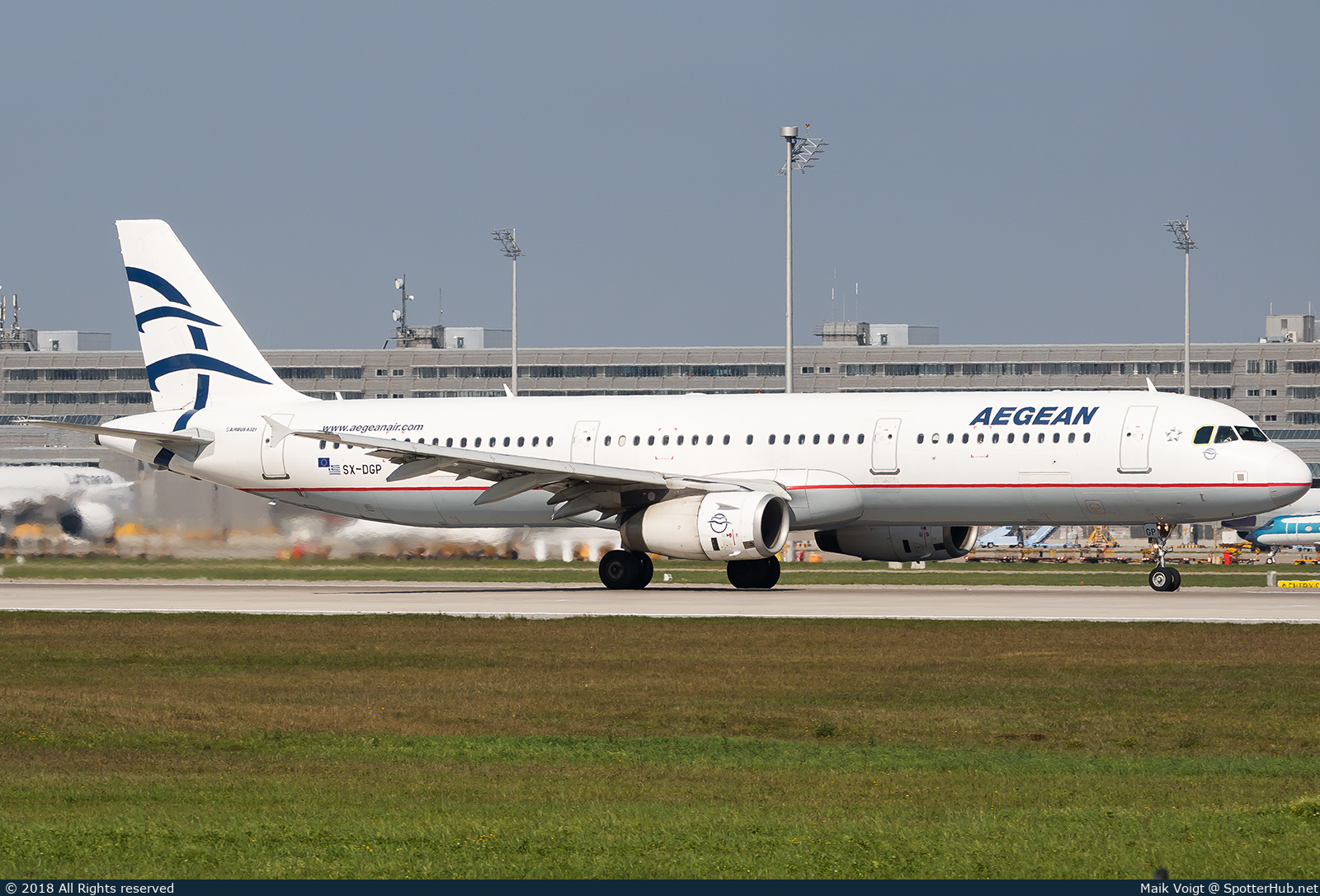 Photo of SX-DGP - Airbus A321-231 operated by Aegean Airlines