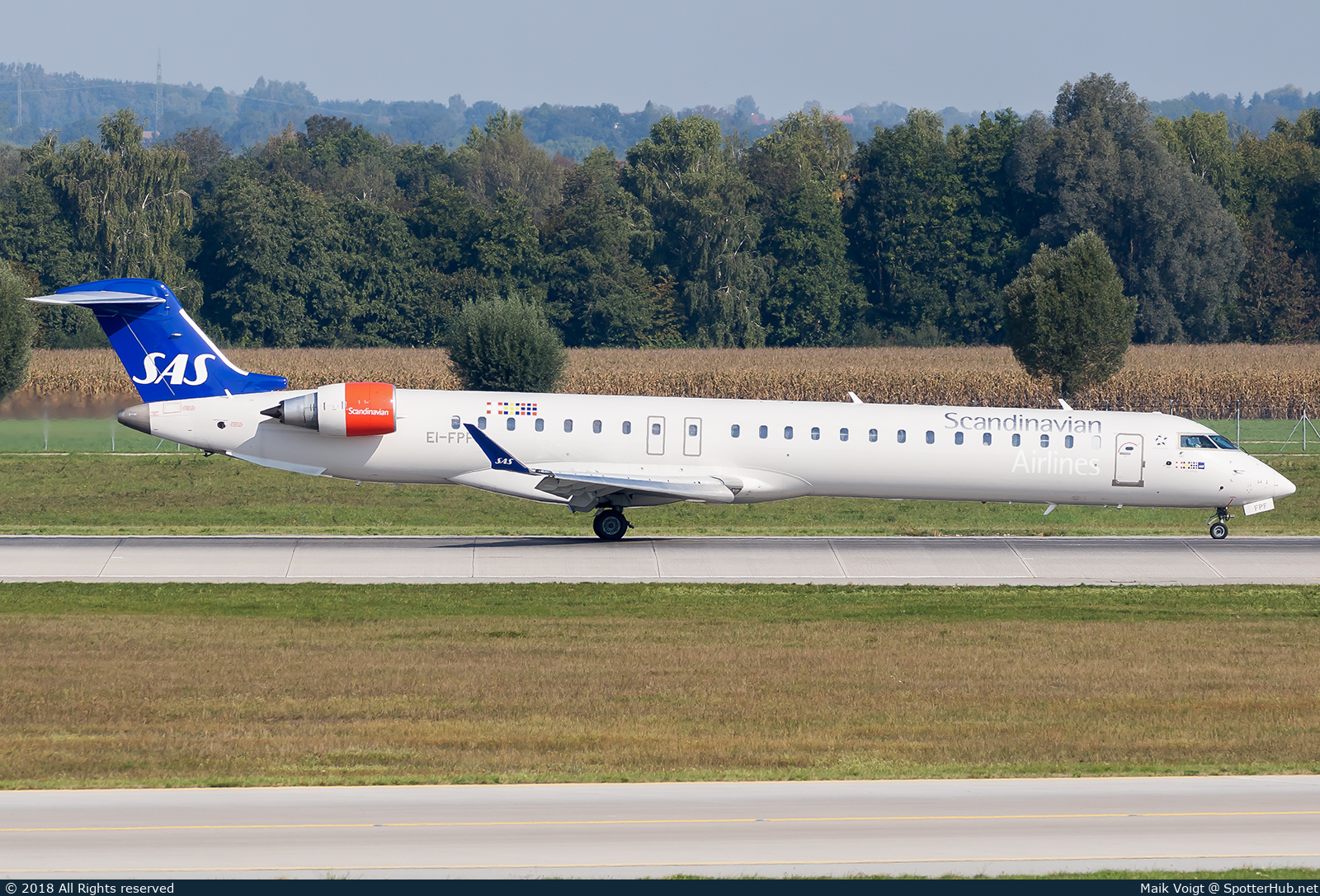 Photo of EI-FPF - Bombardier CRJ-900LR operated by SAS Scandinavian Airlines (opb CityJet)