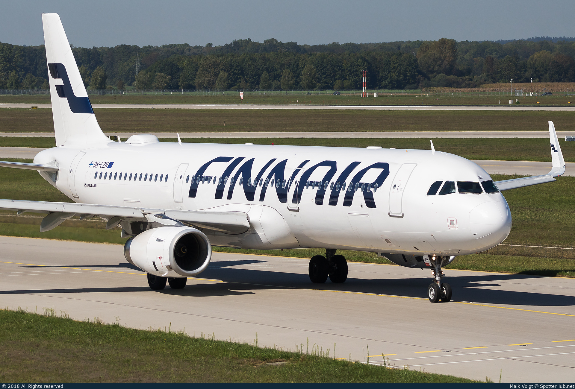 Photo of OH-LZH - Airbus A321-231 operated by Finnair